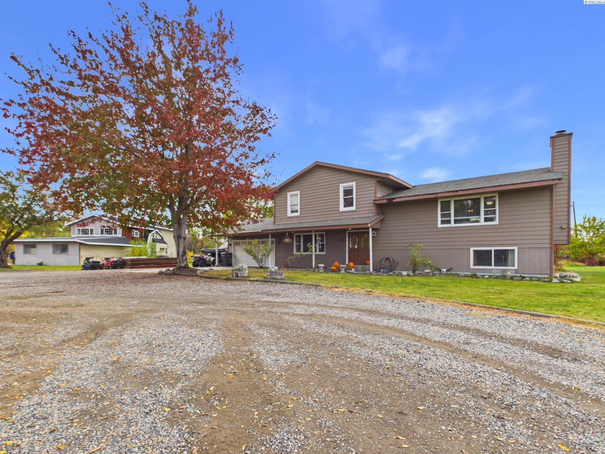 Single family home for sale at 14220 S Haney Rd, Kennewick, WA 99337 | MLS# PAC297411