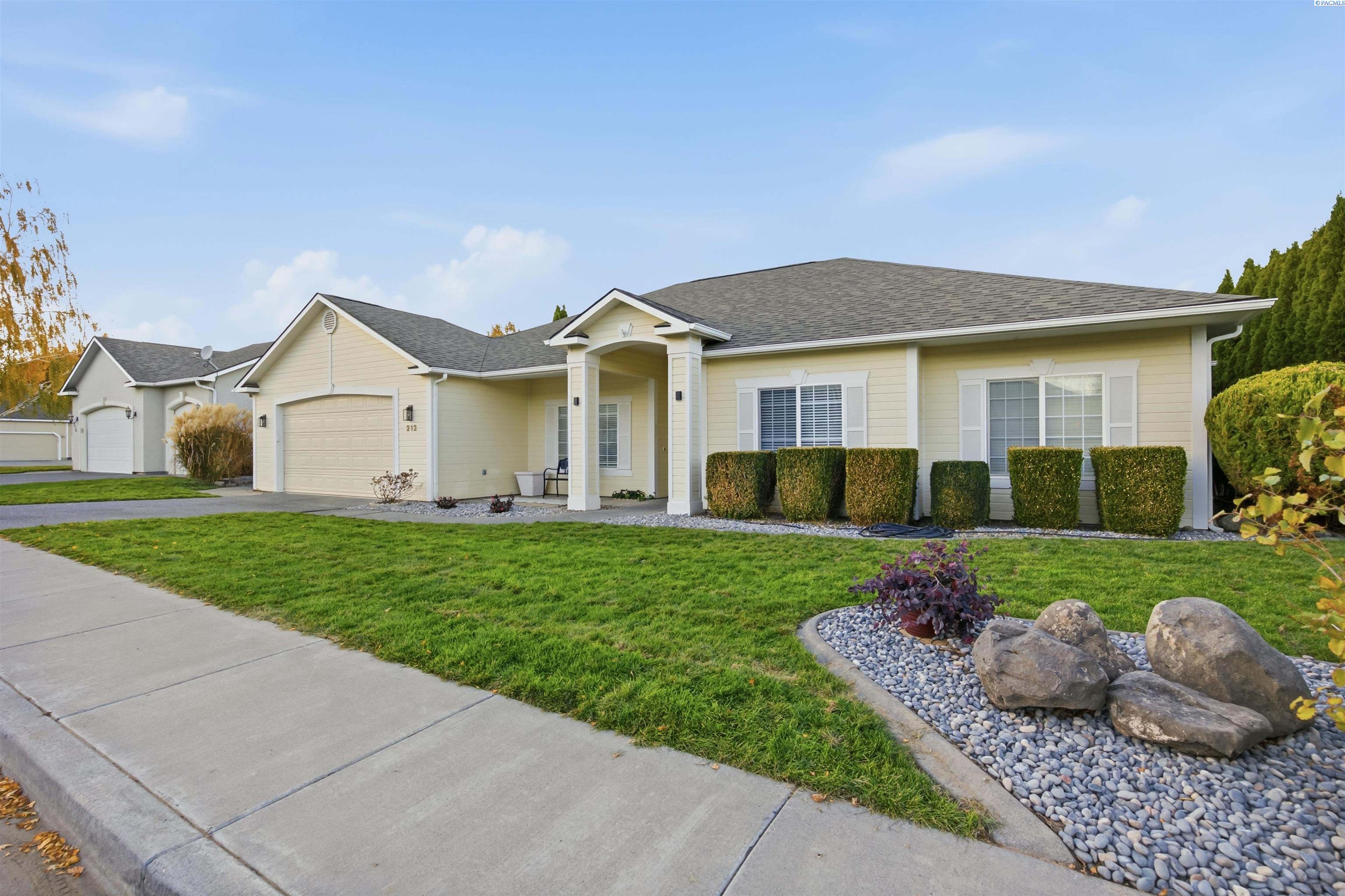 Photo 1 of Single family home for sale at 212 Thyme Cir, Richland, WA 99352 | MLS# PAC297419 | Listing updated on 2026-10-26