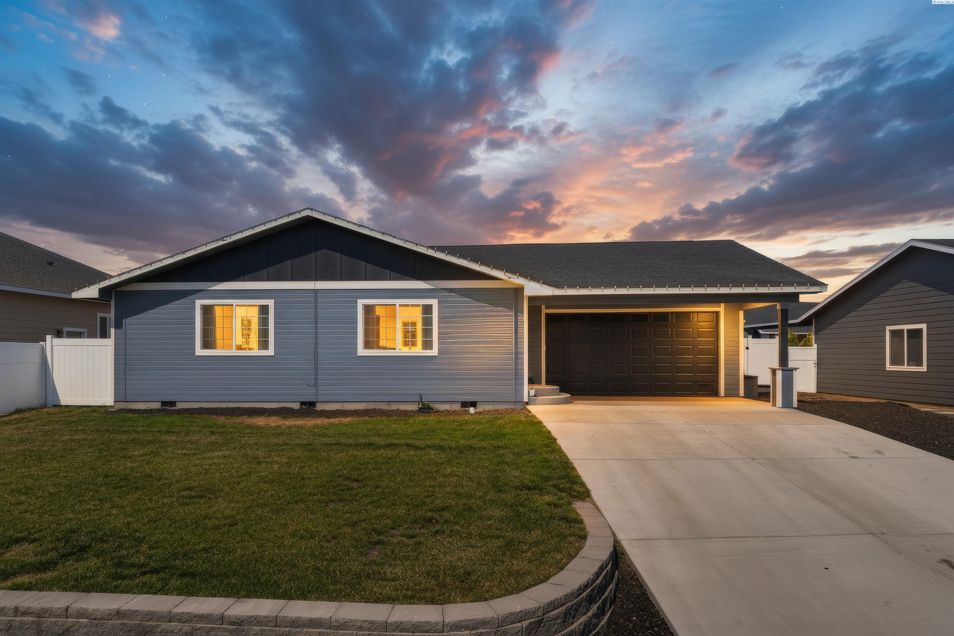 Photo 1 of Single family home for sale at 609 Eagle Nest, Granger, WA 98932 | MLS# PAC297420 | Listing updated on 2026-10-26