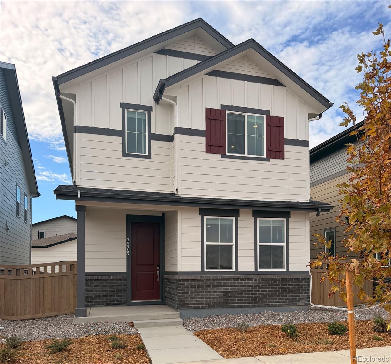 Photo 1 of Single family home for sale at 4573 N Versailles St, Aurora, CO 80019 | MLS# 8851908 | Listing updated on 2026-10-23