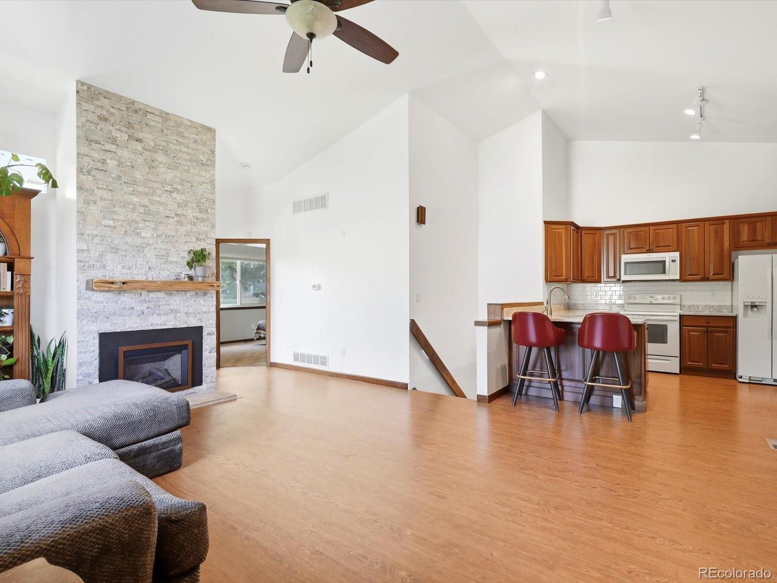 Listing Photo 5 - Condo for sale in building located at 5930 S Jellison St, Littleton, CO 80123 - Unit #A