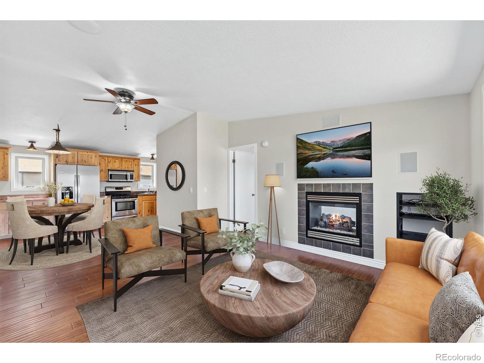 Photo 1 of Single family home for sale at 631 Summit Dr, Dillon, CO 80435 | MLS# IR1061373 | Listing updated on 2026-10-24