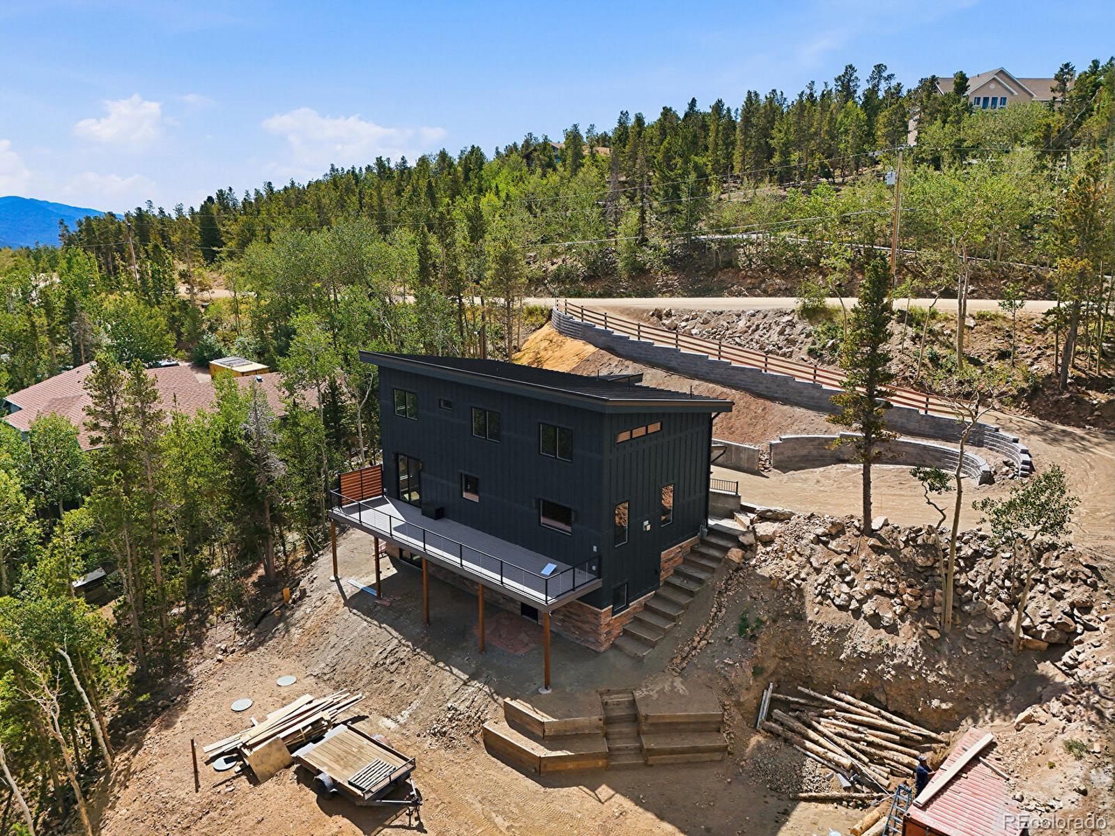 Photo 3 of Single family home for sale at 1000 Highpoint Cir, Black Hawk, CO 80422 | MLS# 9811350 | Listing updated on 2026-09-21