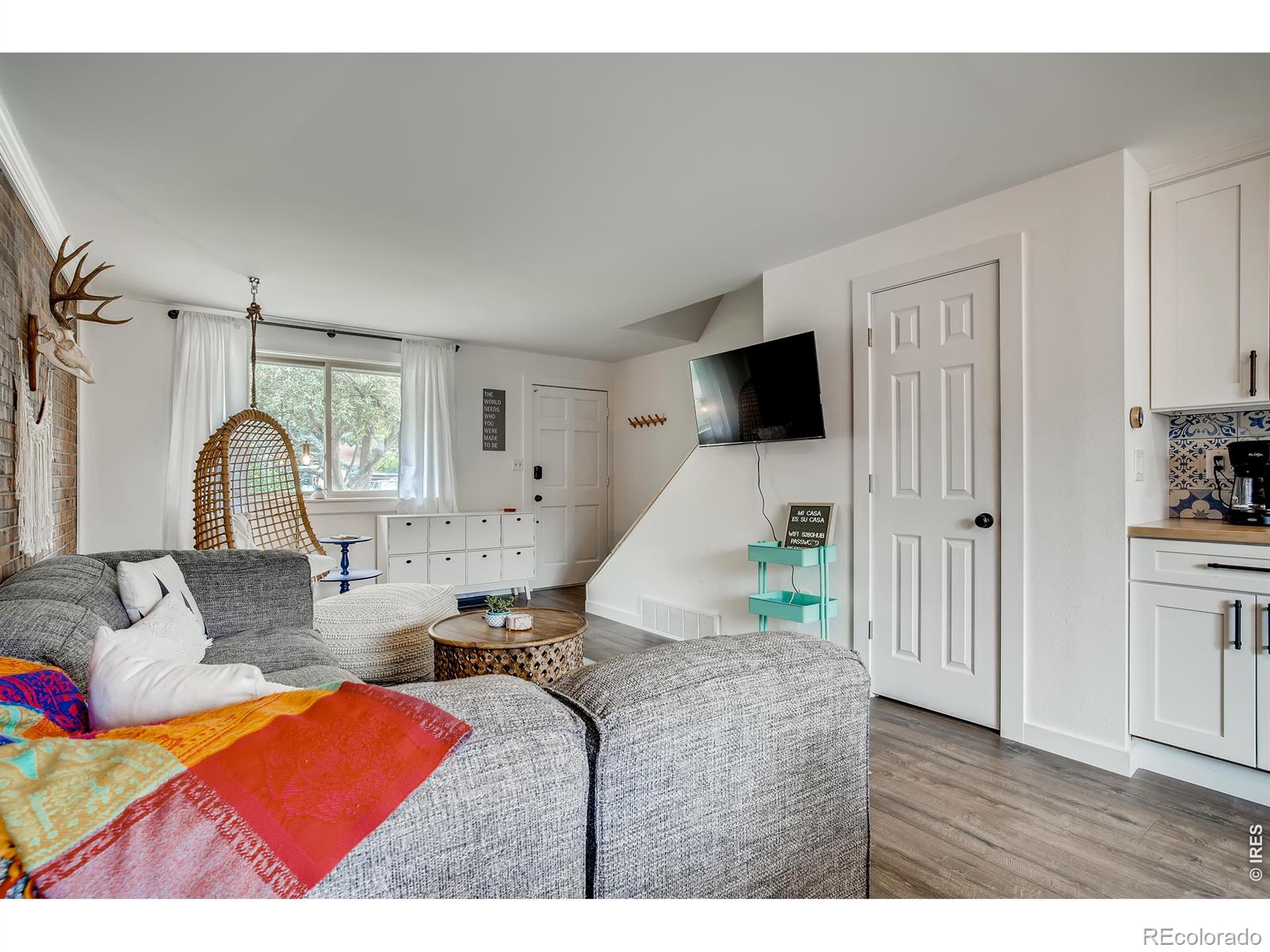 Photo 3 of Townhouse for sale at 5280 Garrison St, Arvada, CO 80002 | MLS# IR1063974 | Listing updated on 2026-09-24