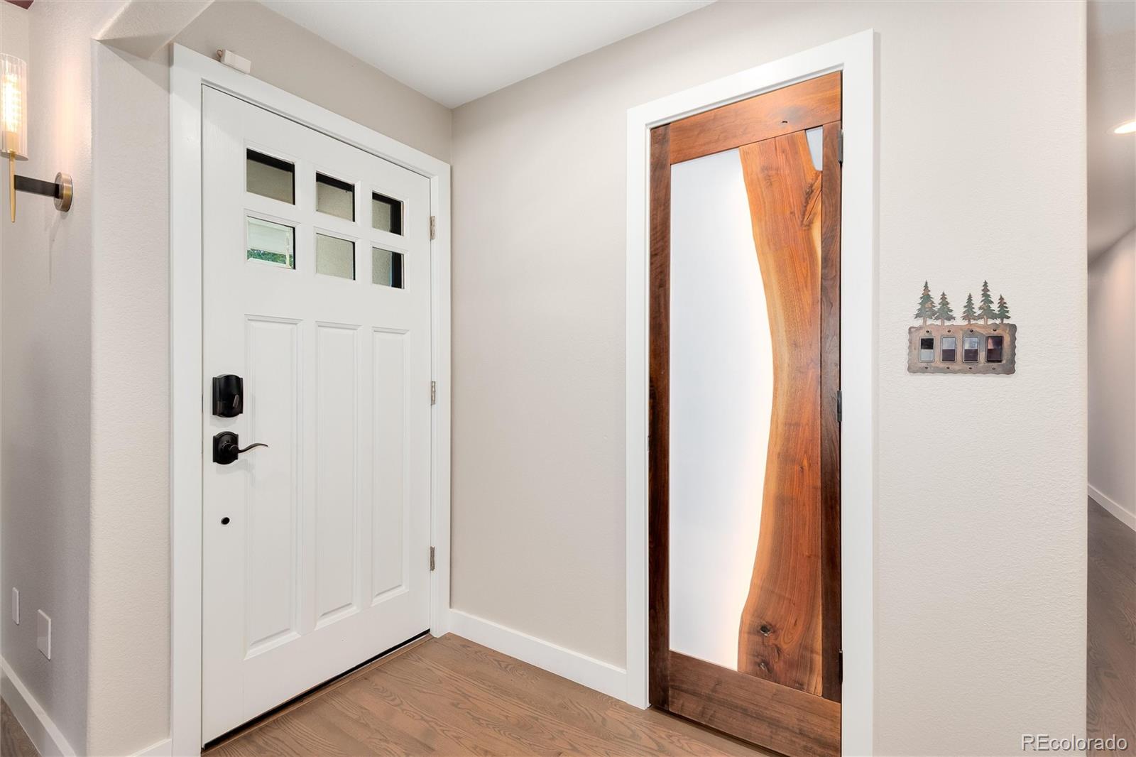 Photo 3 of Single family home for sale at 329 Pierce St, Lakewood, CO 80226 | MLS# 5347858 | Listing updated on 2026-09-21
