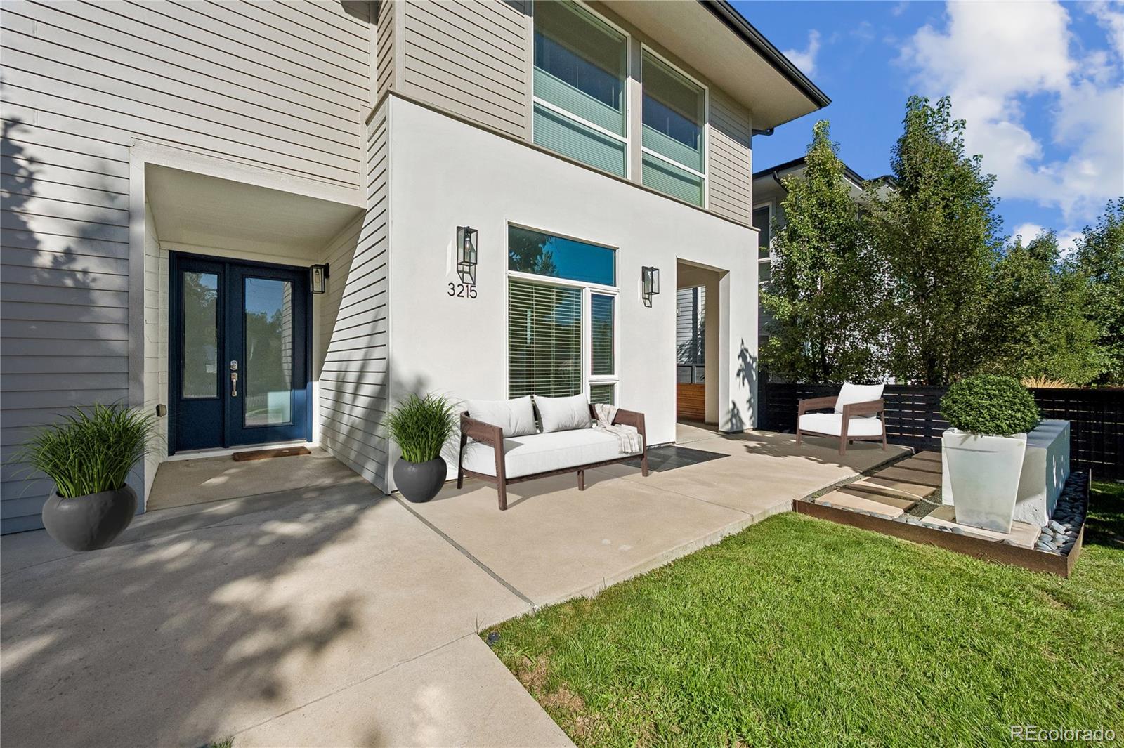Photo 2 of Single family home for sale at 3215 S Dahlia St, Denver, CO 80222 | MLS# 7428581 | Listing updated on 2026-10-24