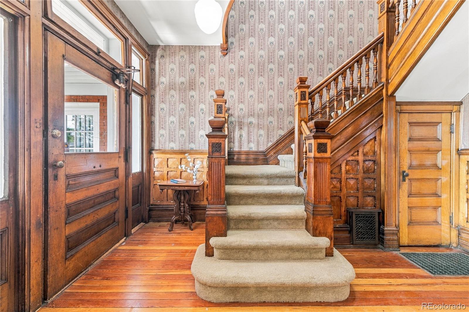 Photo 3 of Single family home for sale at 590 S Sherman St, Denver, CO 80209 | MLS# 9241938 | Listing updated on 2026-09-21