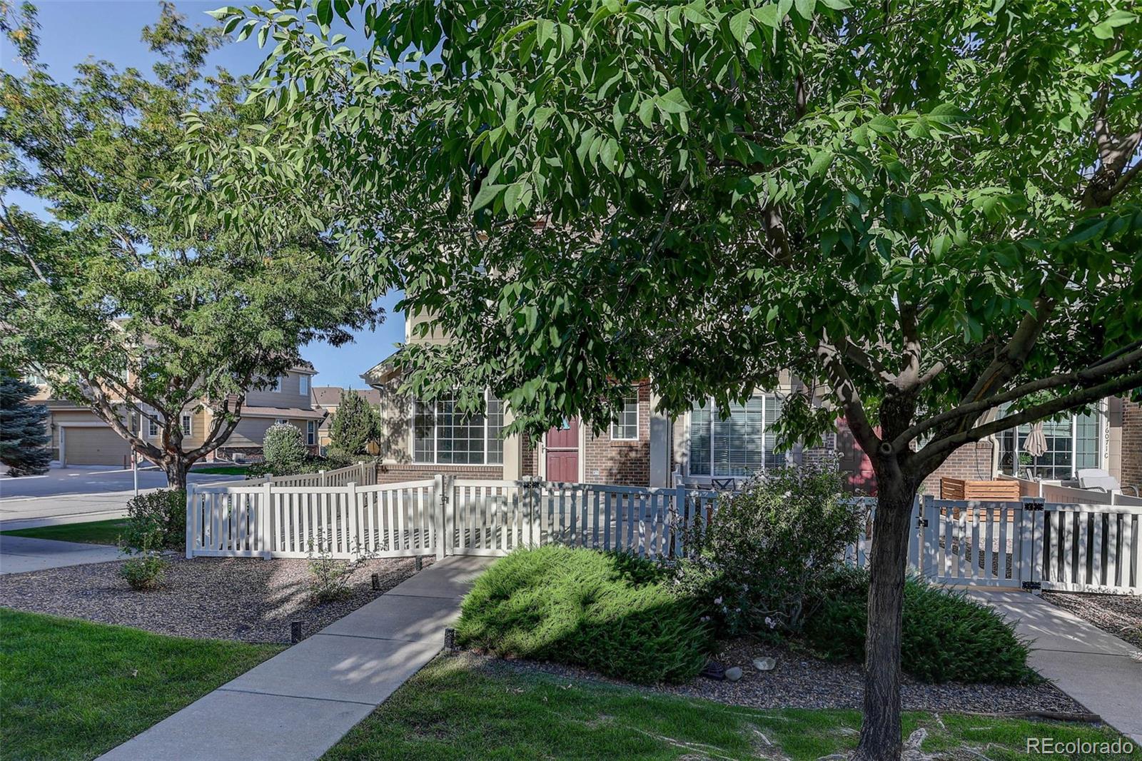 Listing Photo 4 - Condo for sale in building located at 16071 W 63rd Ln, Arvada, CO 80403 - Unit #A