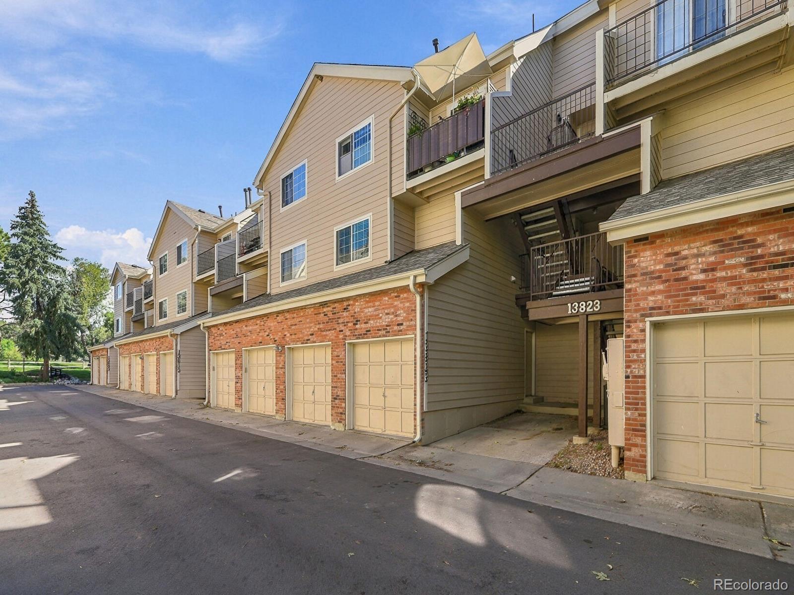 Listing Photo 4 - Condo for sale in building located at 13823 E Lehigh Ave, Aurora, CO 80014 - Unit #A