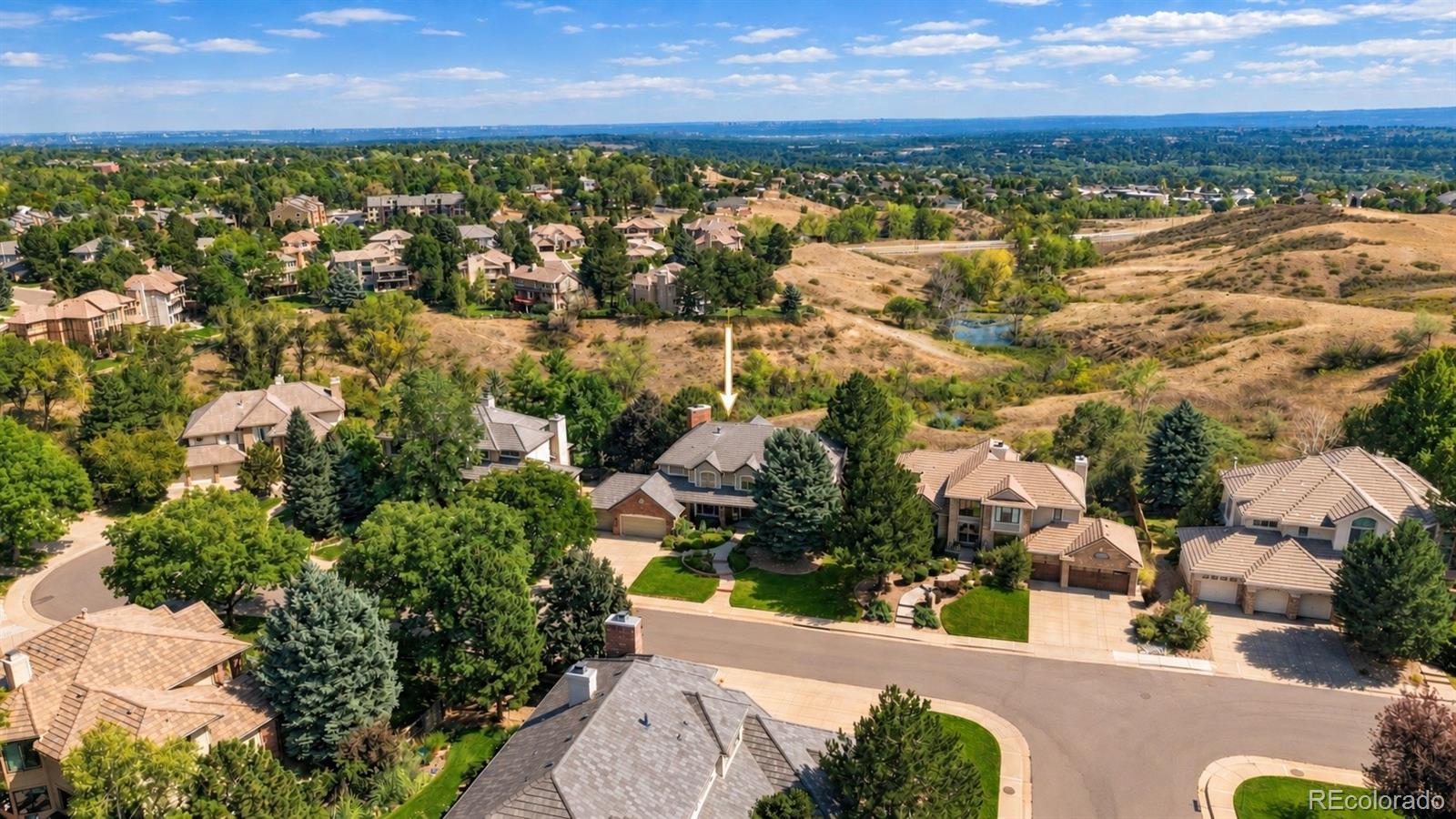 Photo 3 of Mansion for sale at 2224 S Queen St, Lakewood, CO 80227 | MLS# 9184419 | Listing updated on 2026-09-24