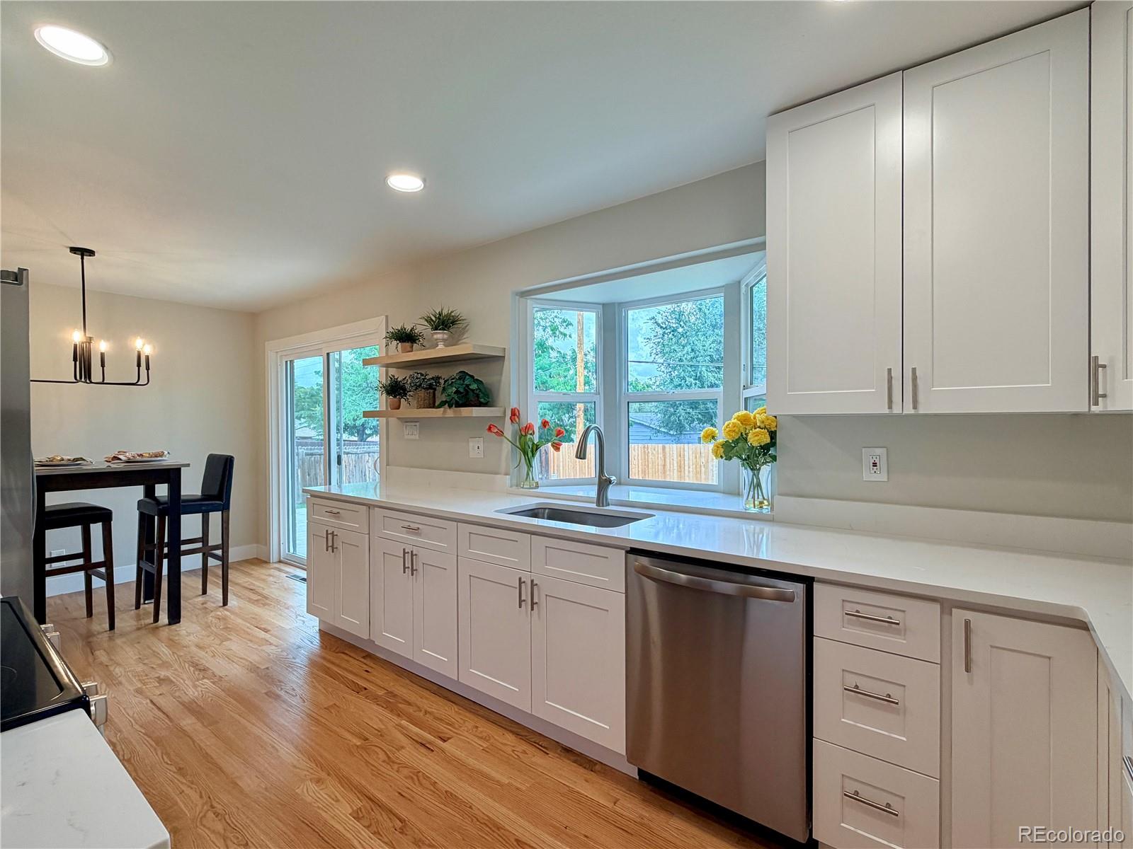 Photo 2 of Single family home for sale at 1586 S Dover Ct, Lakewood, CO 80232 | MLS# 3681068 | Listing updated on 2026-09-24