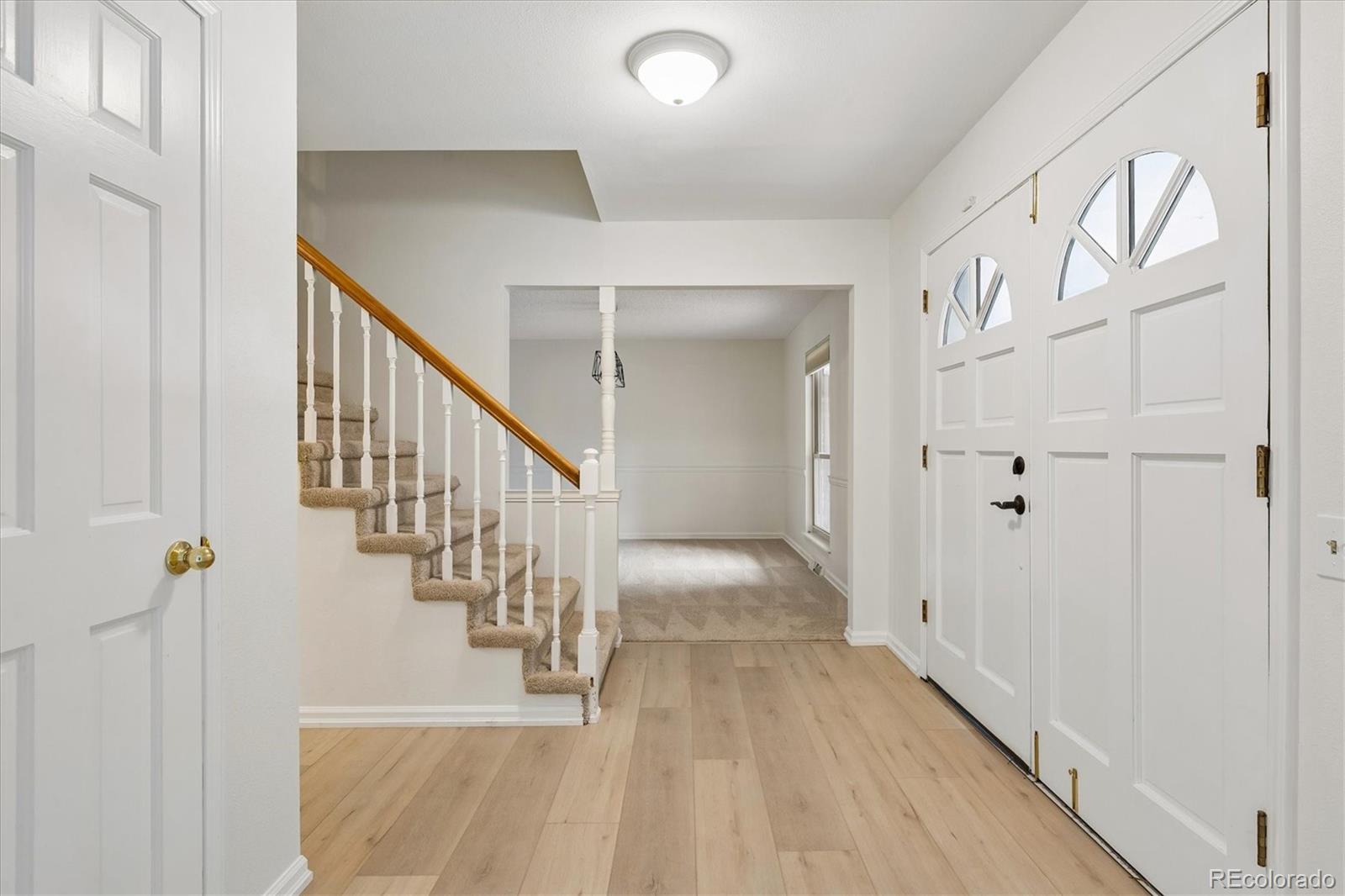 Photo 3 of Single family home for sale at 9722 W 87th Avenue, Arvada, CO 80005 | MLS# 5146808 | Listing updated on 2026-09-24