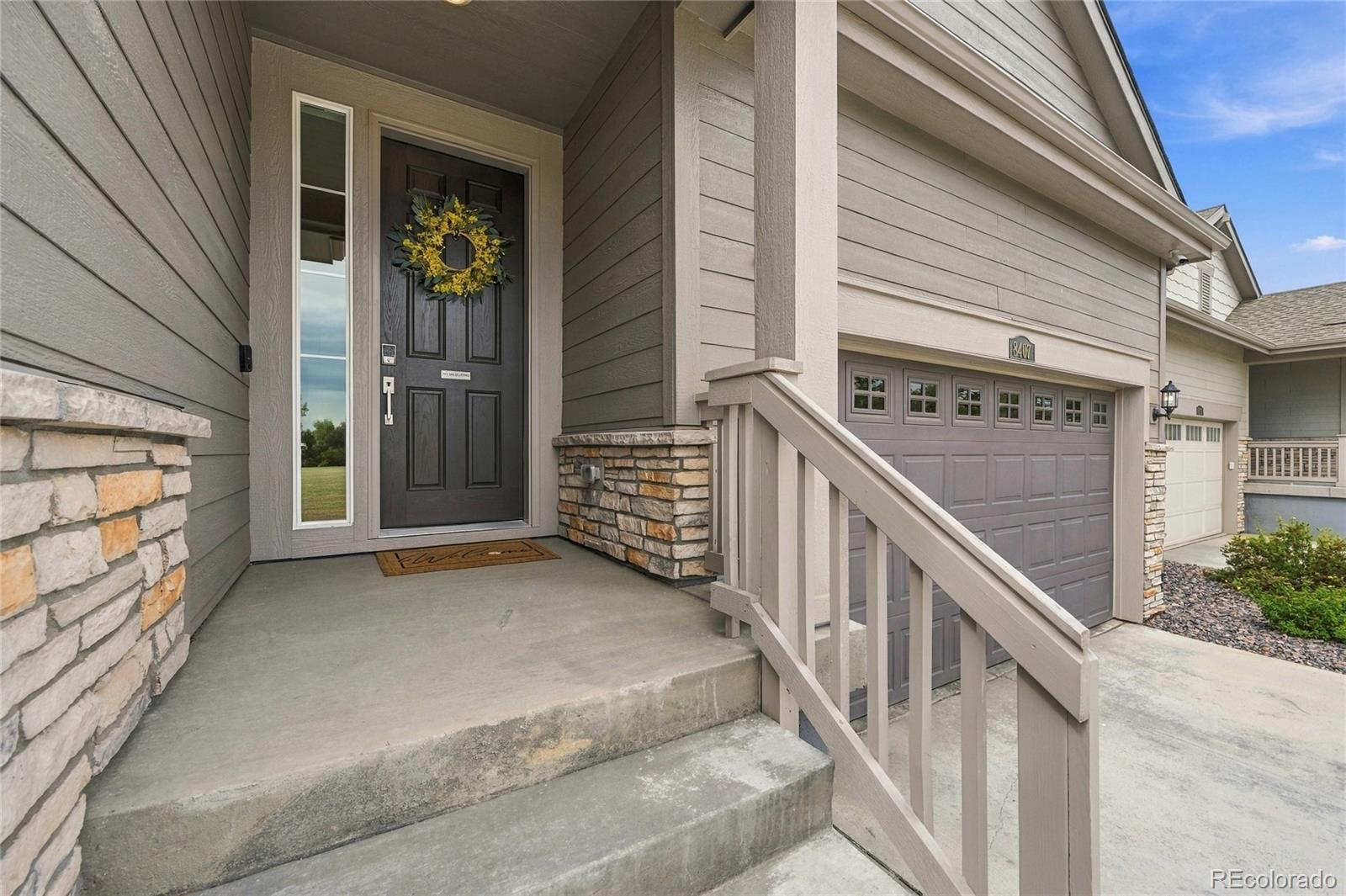 Photo 3 of Single family home for sale at 8407 S Carr Way, Littleton, CO 80128 | MLS# 4098401 | Listing updated on 2026-09-24
