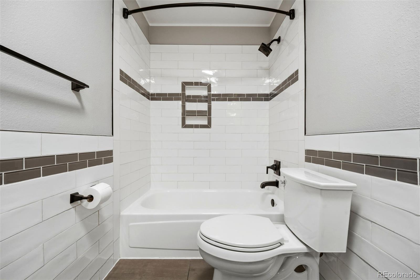 Photo 2 of Condo for sale at 418 Wright St #102, Lakewood, CO 80228 | MLS# 7406321 | Listing updated on 2026-09-24