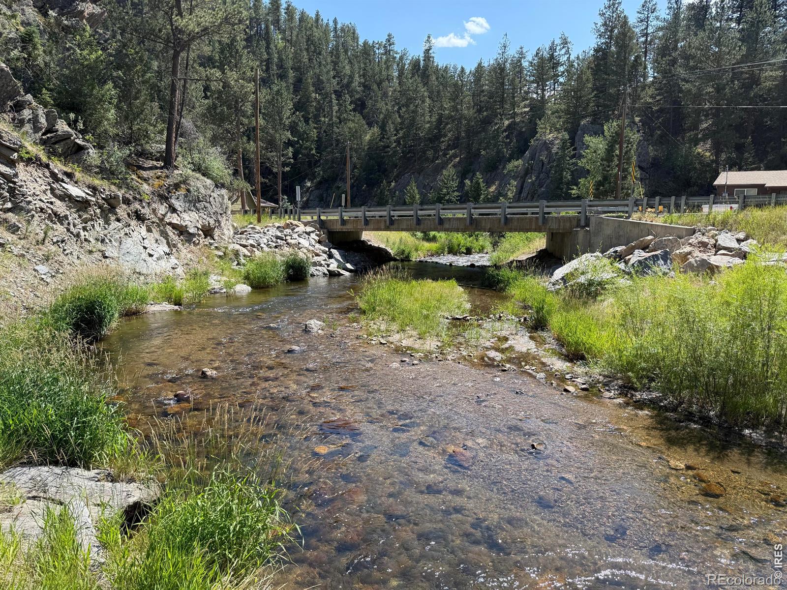 Photo 3 of Single family home for sale at 32 Horseshoe Bnd Rd, Glen Haven, CO 80532 | MLS# IR1069604 | Listing updated on 2026-10-25