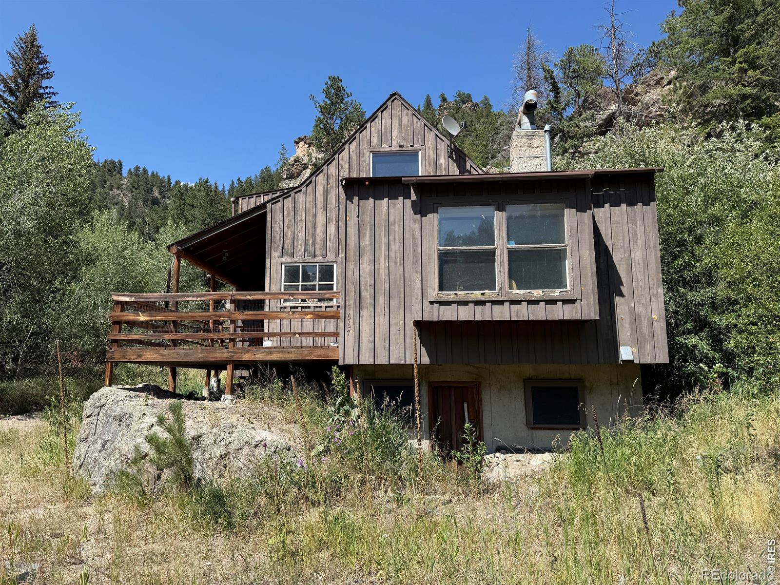 Photo 1 of Single family home for sale at 32 Horseshoe Bnd Rd, Glen Haven, CO 80532 | MLS# IR1069604 | Listing updated on 2026-10-25