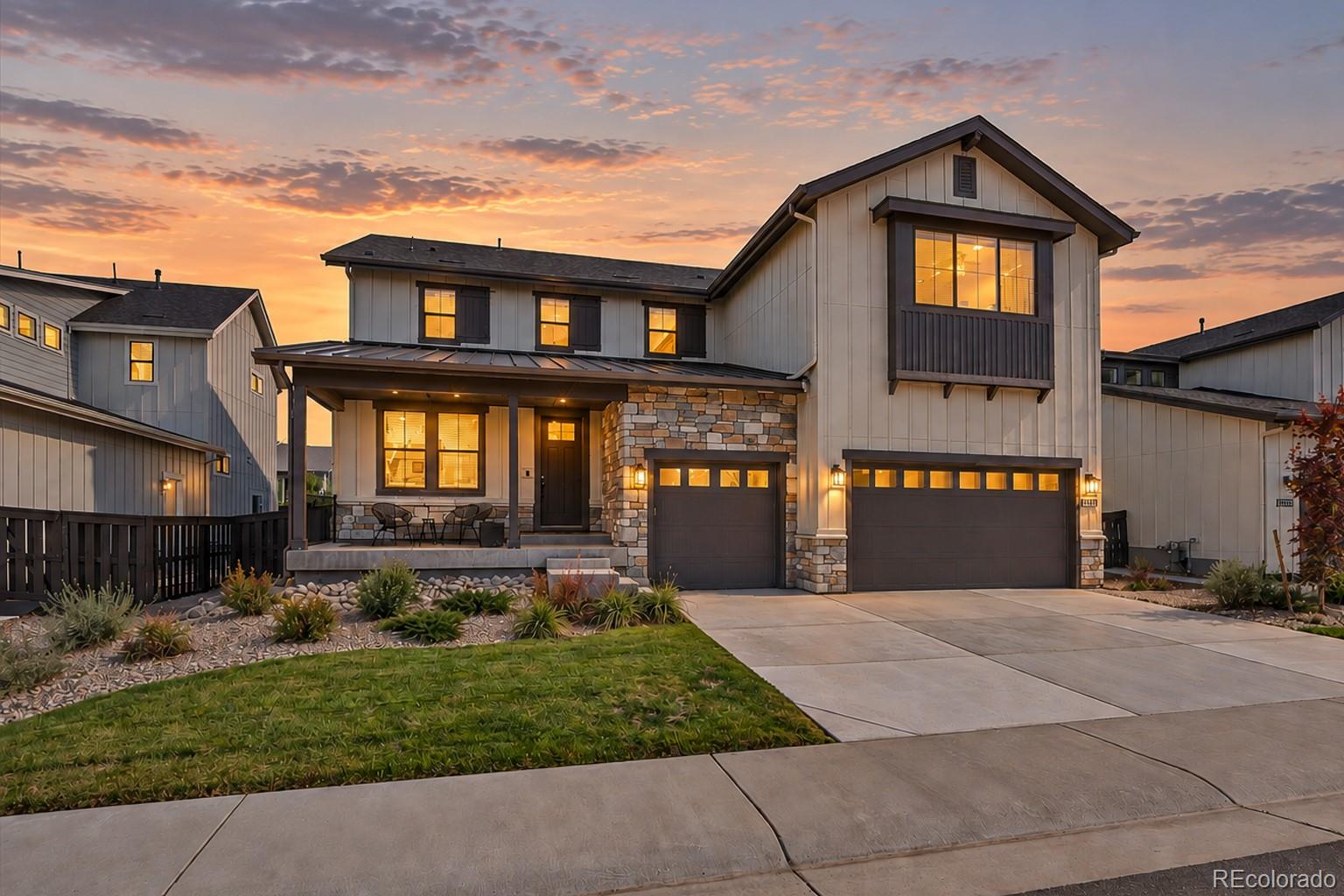Single family home for sale at 11212 Bright Sky Cir, Littleton, CO 80125 | MLS# 3127863