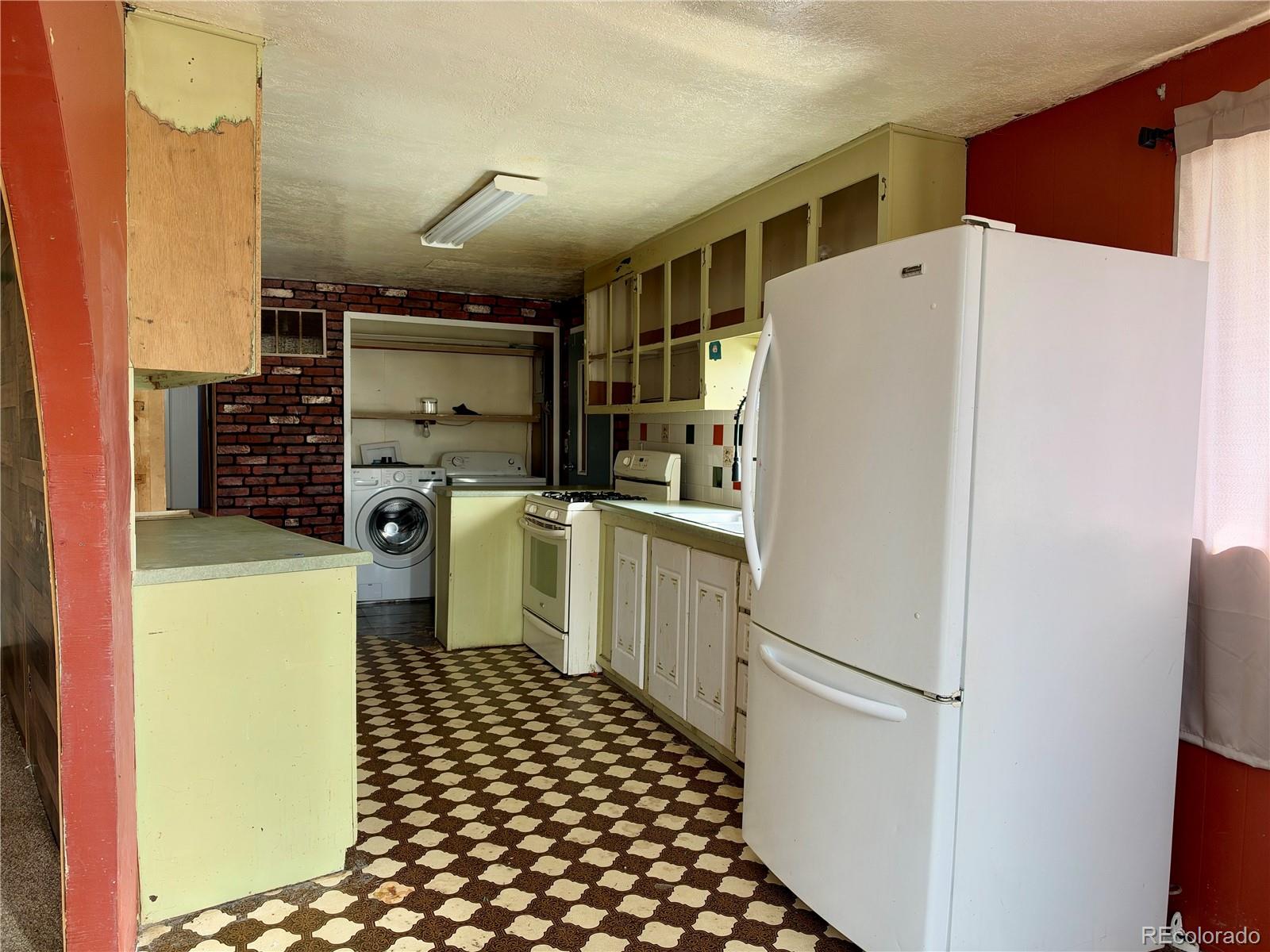 Photo 3 of Single family home for sale at 1861 US Hwy 24, Leadville, CO 80461 | MLS# 4512349 | Listing updated on 2026-10-08