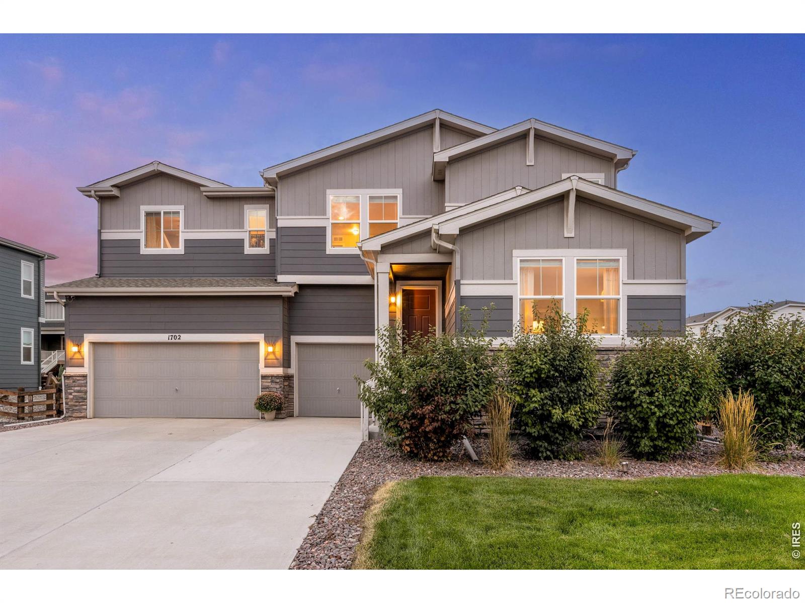 Photo 2 of Single family home for sale at 1702 Marlowe Cir W, Erie, CO 80516 | MLS# IR1070143 | Listing updated on 2026-10-26