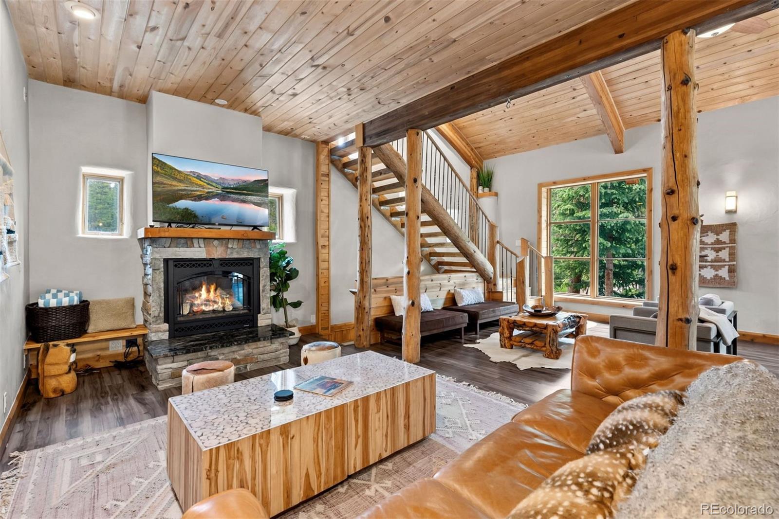Photo 3 of Single family home for sale at 239 Sherwood Ln, Breckenridge, CO 80424 | MLS# 6438508 | Listing updated on 2026-10-24
