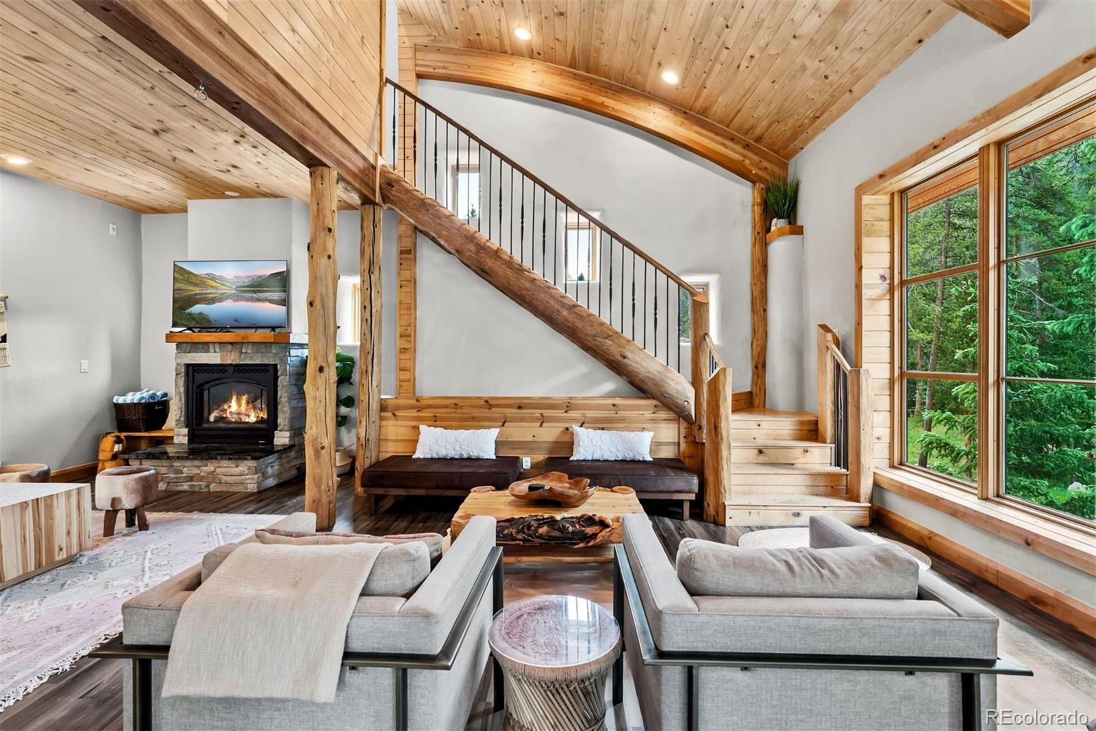 Photo 3 of Single family home for sale at 239 Sherwood Ln, Breckenridge, CO 80424 | MLS# 6438508 | Listing updated on 2026-10-24