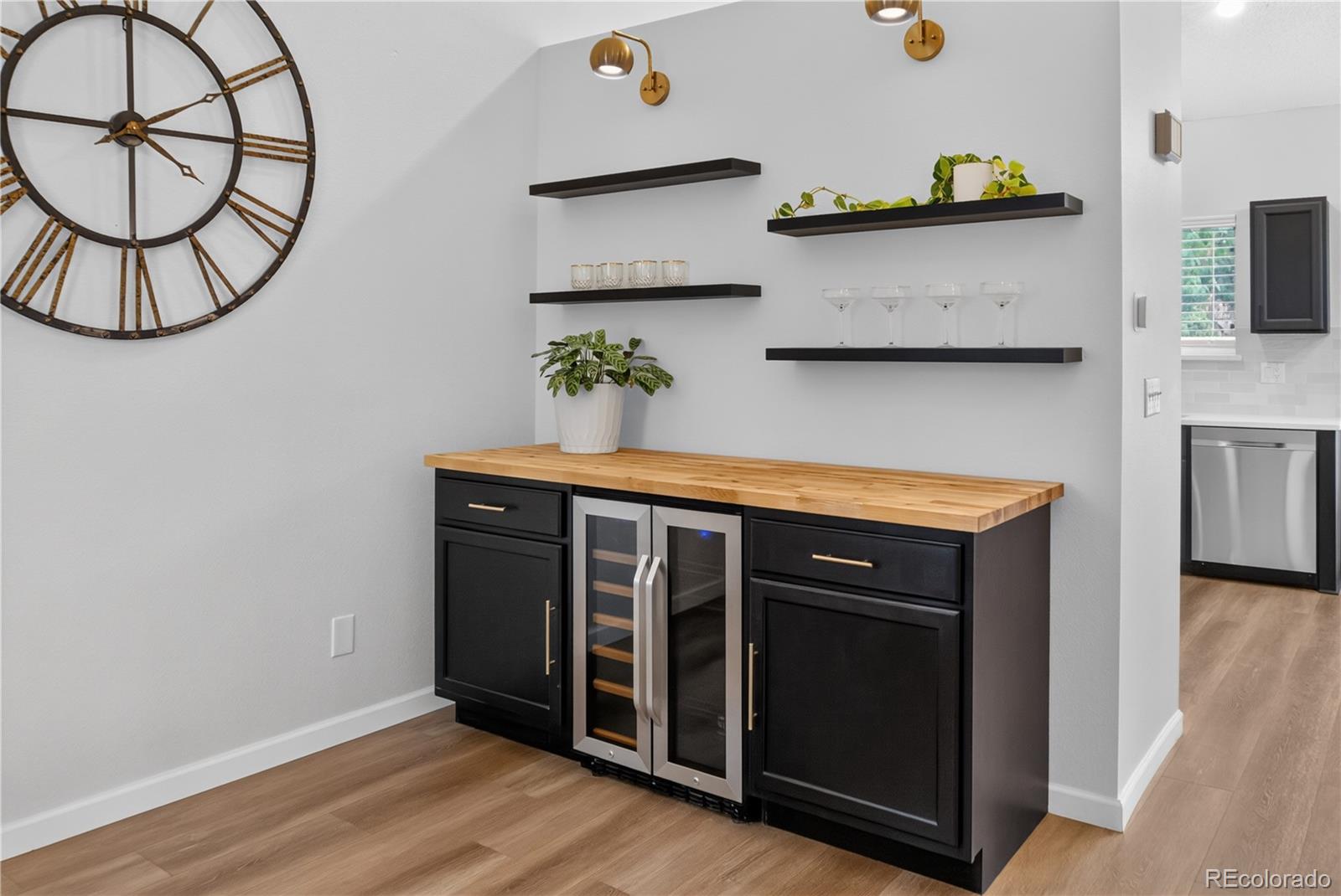 Photo 3 of Single family home for sale at 9647 Cove Crk Dr, Highlands Ranch, CO 80129 | MLS# 1833989 | Listing updated on 2026-10-23