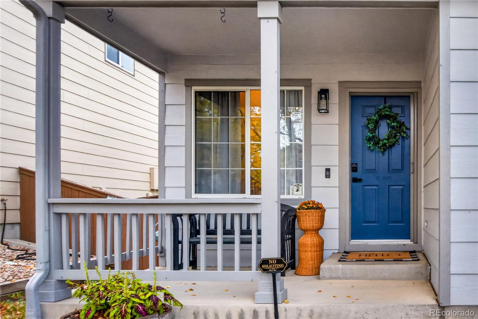 Photo 2 of Single family home for sale at 9647 Cove Crk Dr, Highlands Ranch, CO 80129 | MLS# 1833989 | Listing updated on 2026-10-23