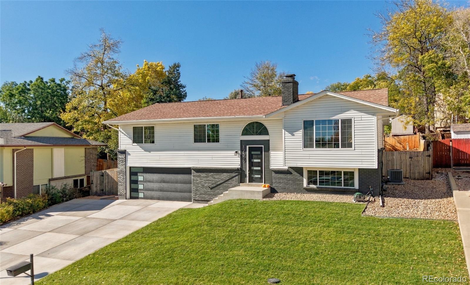 Photo 2 of Single family home for sale at 12556 W Texas Pl, Lakewood, CO 80228 | MLS# 2175777 | Listing updated on 2026-10-24