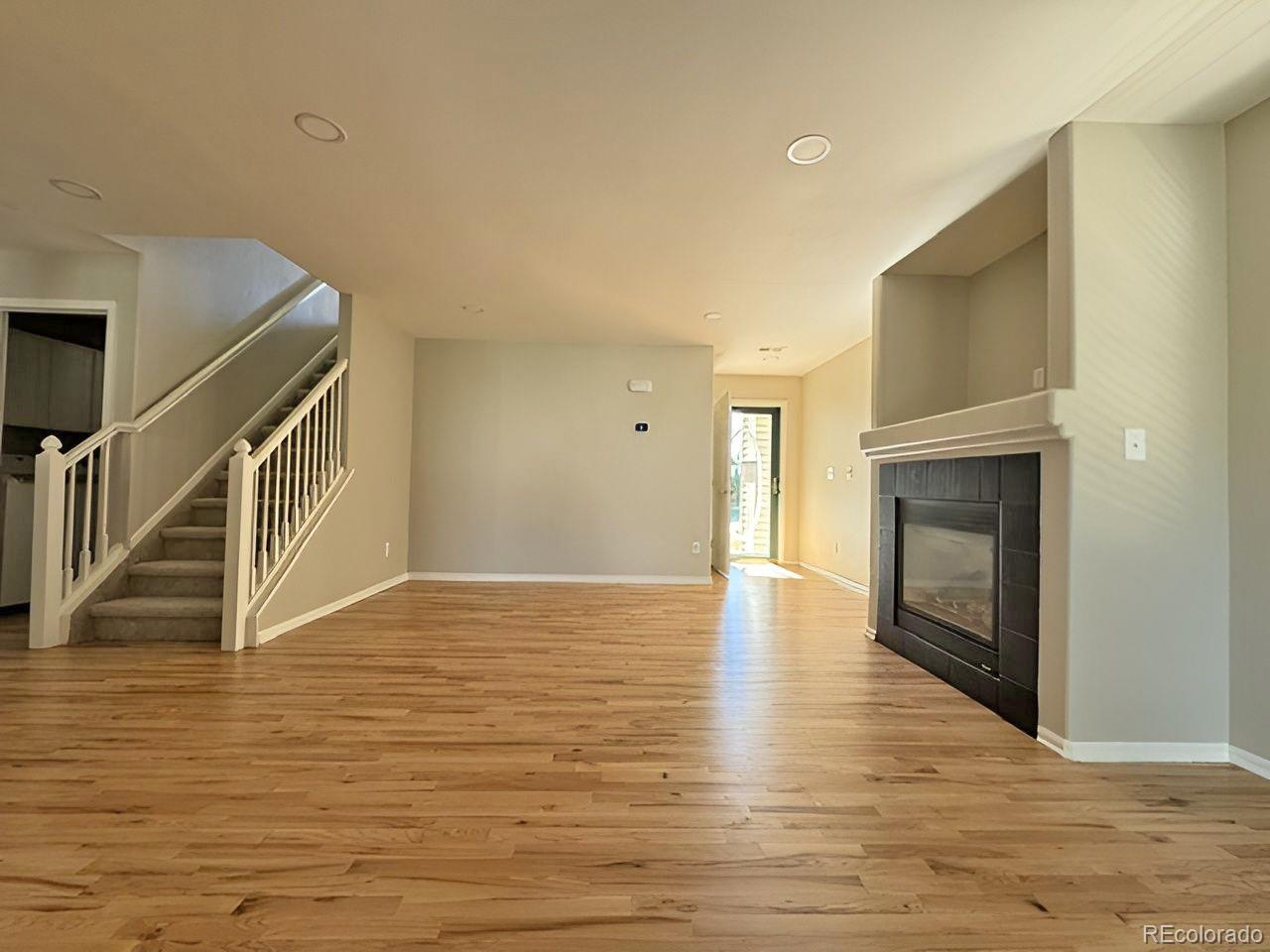 Photo 4 of Townhouse for sale at 21961 E Crestline Pl #P, Aurora, CO 80015 | MLS# 6271375 | Listing updated on 2026-10-26