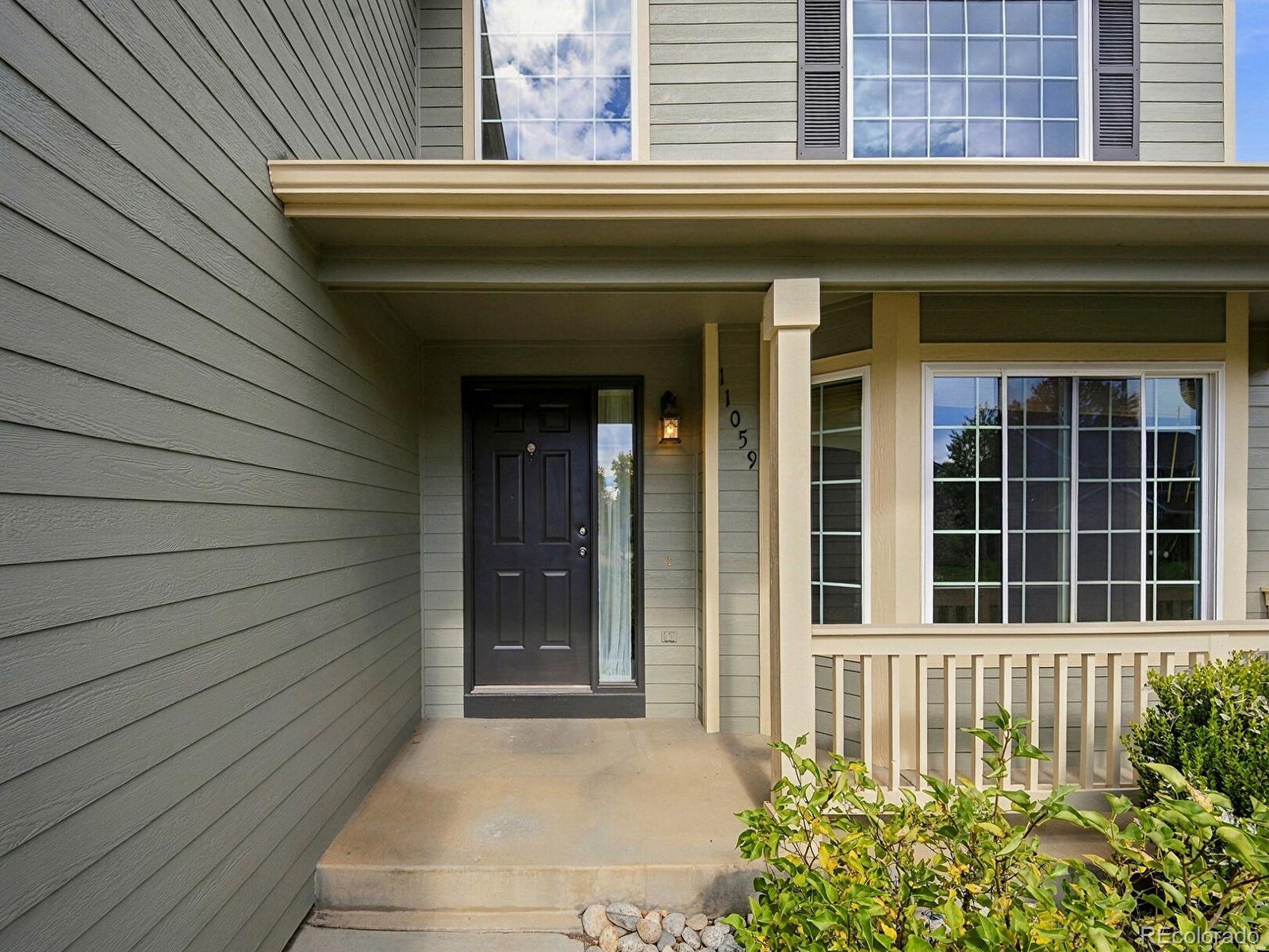 Photo 2 of Single family home for sale at 11059 W Aqueduct Dr, Littleton, CO 80127 | MLS# 4114769 | Listing updated on 2026-10-24