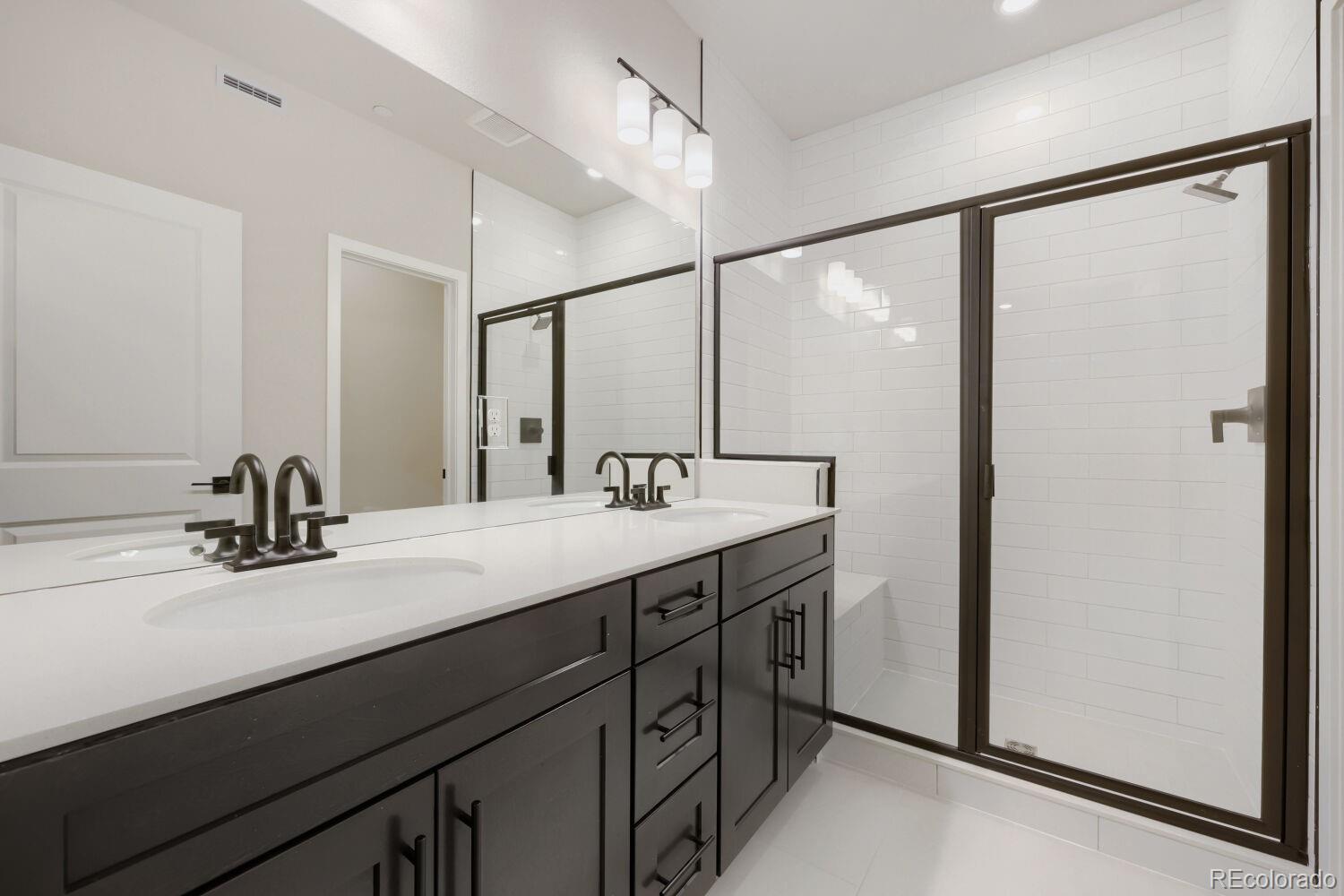 Photo 3 of Townhouse for sale at 8621 King St, Westminster, CO 80031 | MLS# 1670279 | Listing updated on 2026-10-24