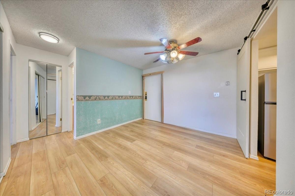Listing Photo 4 - Condo for sale in building located at 1150 Golden Cir, Golden, CO 80401 - Unit #511