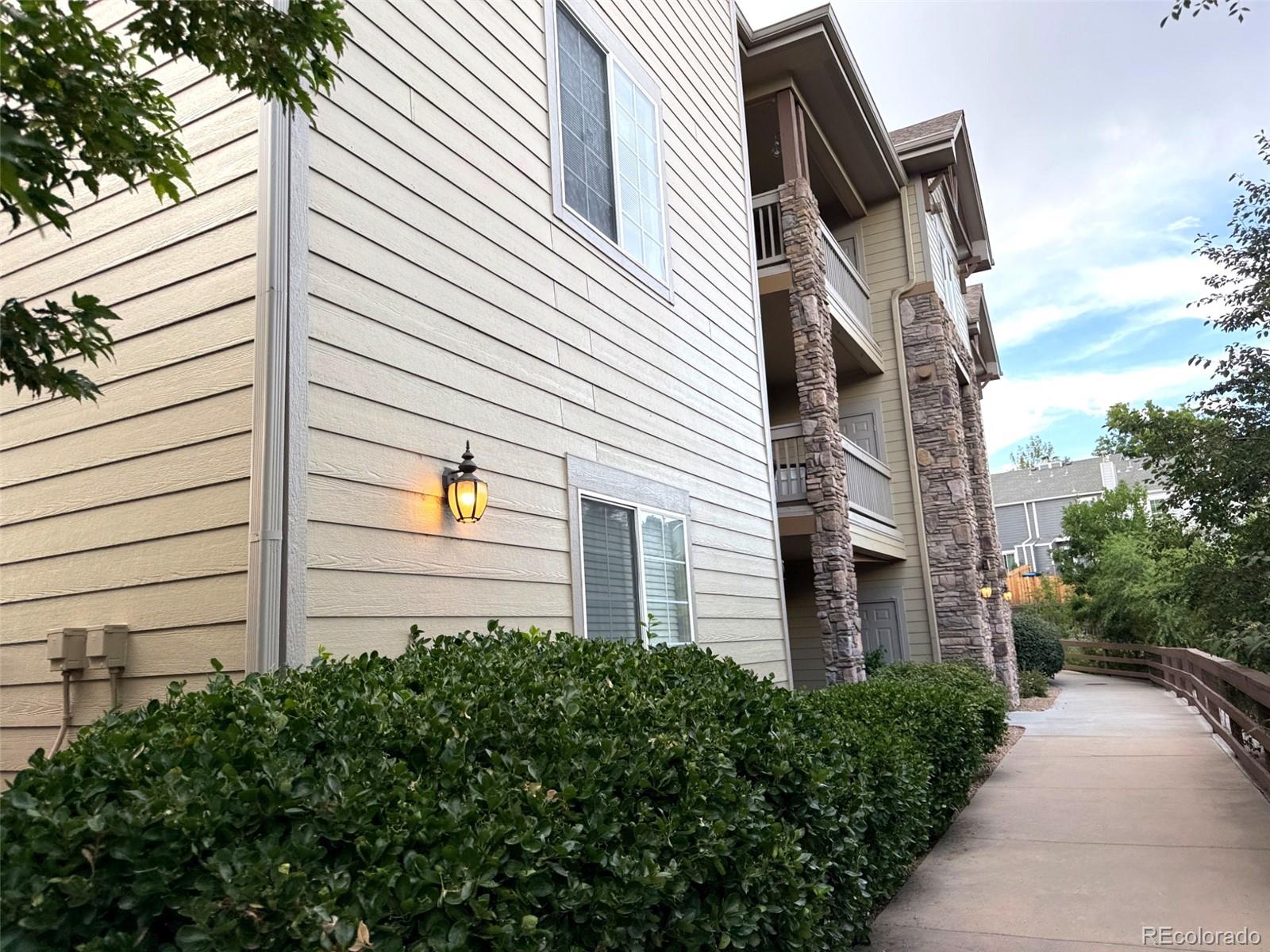 Photo 4 of Condo for sale at 10487 W Hampden Ave #103, Denver, CO 80227 | MLS# 1799321 | Listing updated on 2026-10-24