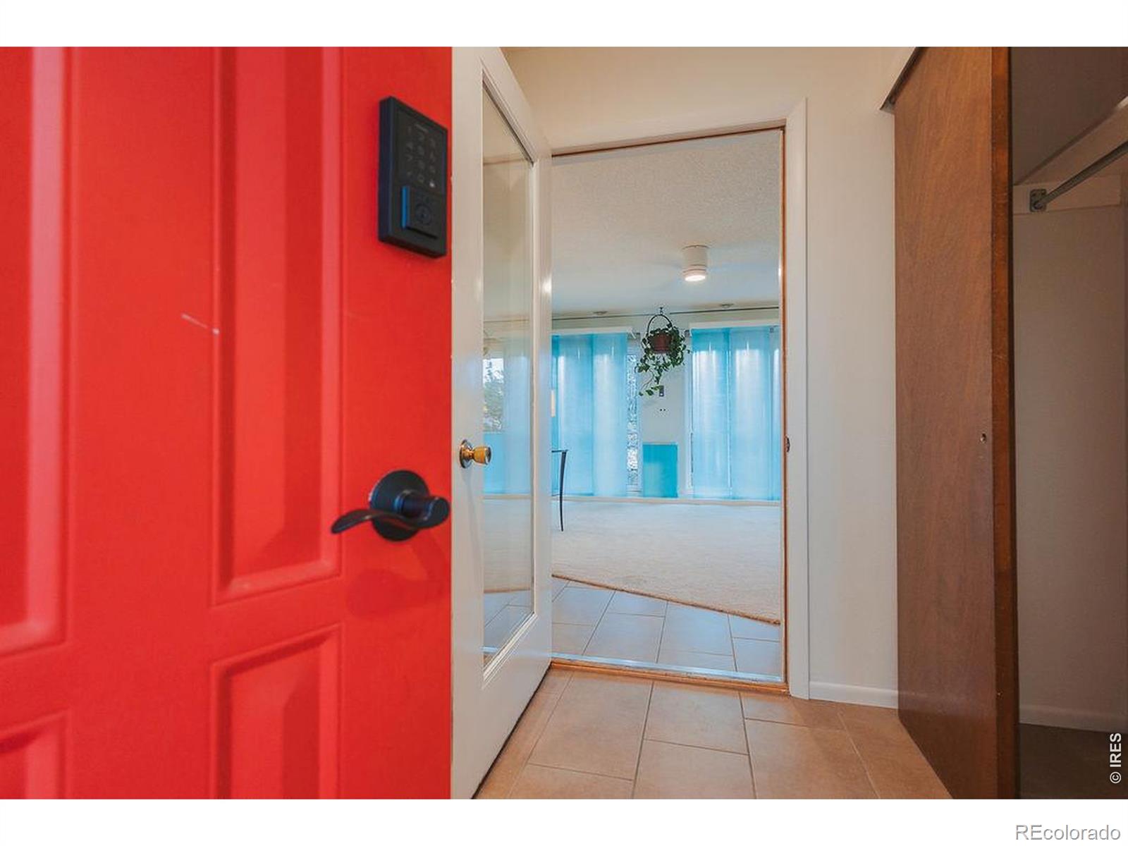 Photo 3 of Single family home for sale at 1524 Wildwood Ct, Fort Collins, CO 80521 | MLS# IR1071213 | Listing updated on 2026-10-25
