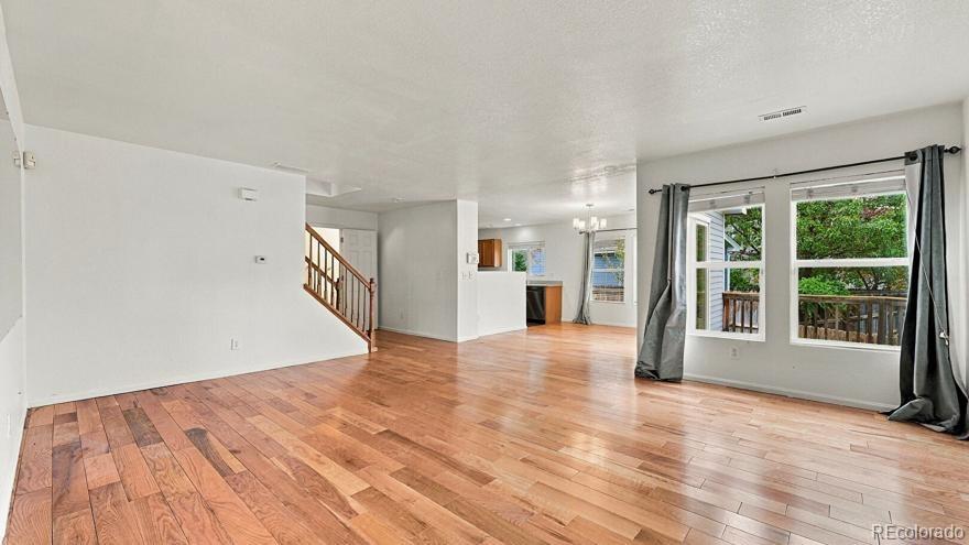 Photo 4 of Single family home for sale at 3517 Dexter Ct, Denver, CO 80207 | MLS# 4269730 | Listing updated on 2026-10-26