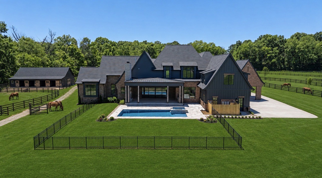 Photo 3 of Single family home for sale at 4334 Arno Rd, Franklin, TN 37064 | MLS# 3223554 | Listing updated on 2026-09-21