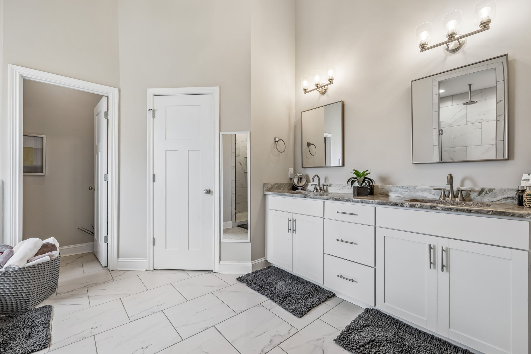 Photo 3 of Single family home for sale at 2936 Kirkwood Rd, Clarksville, TN 37043 | MLS# 3221495 | Listing updated on 2026-10-24