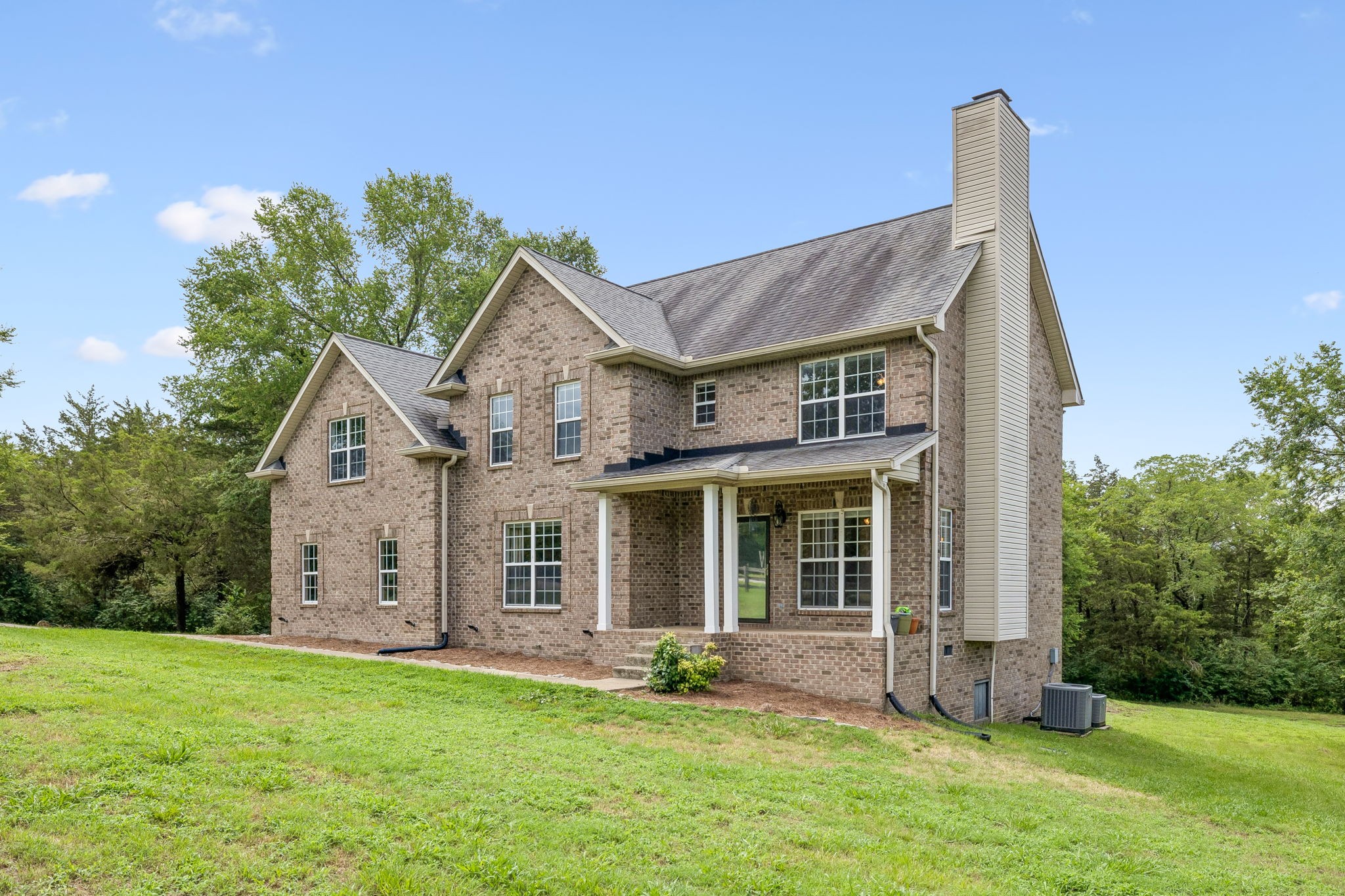 Photo 3 of Single family home for sale at 2258 Eastover Rd, Lebanon, TN 37090 | MLS# 3263927 | Listing updated on 2026-09-21