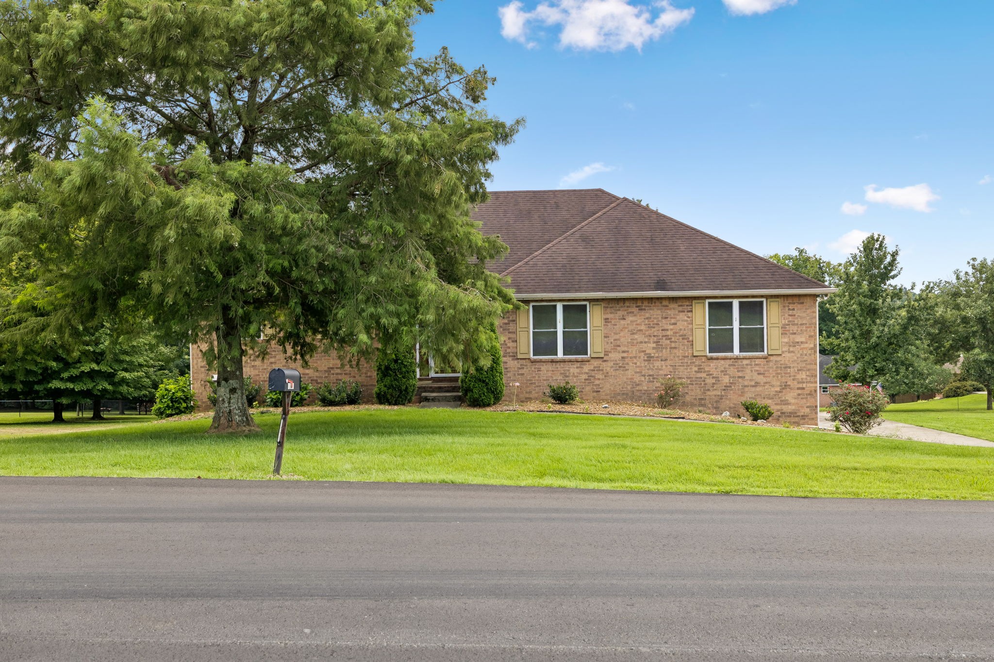 Photo 2 of Single family home for sale at 1517 Anthony Way, Mount Juliet, TN 37122 | MLS# 3295009 | Listing updated on 2026-09-21