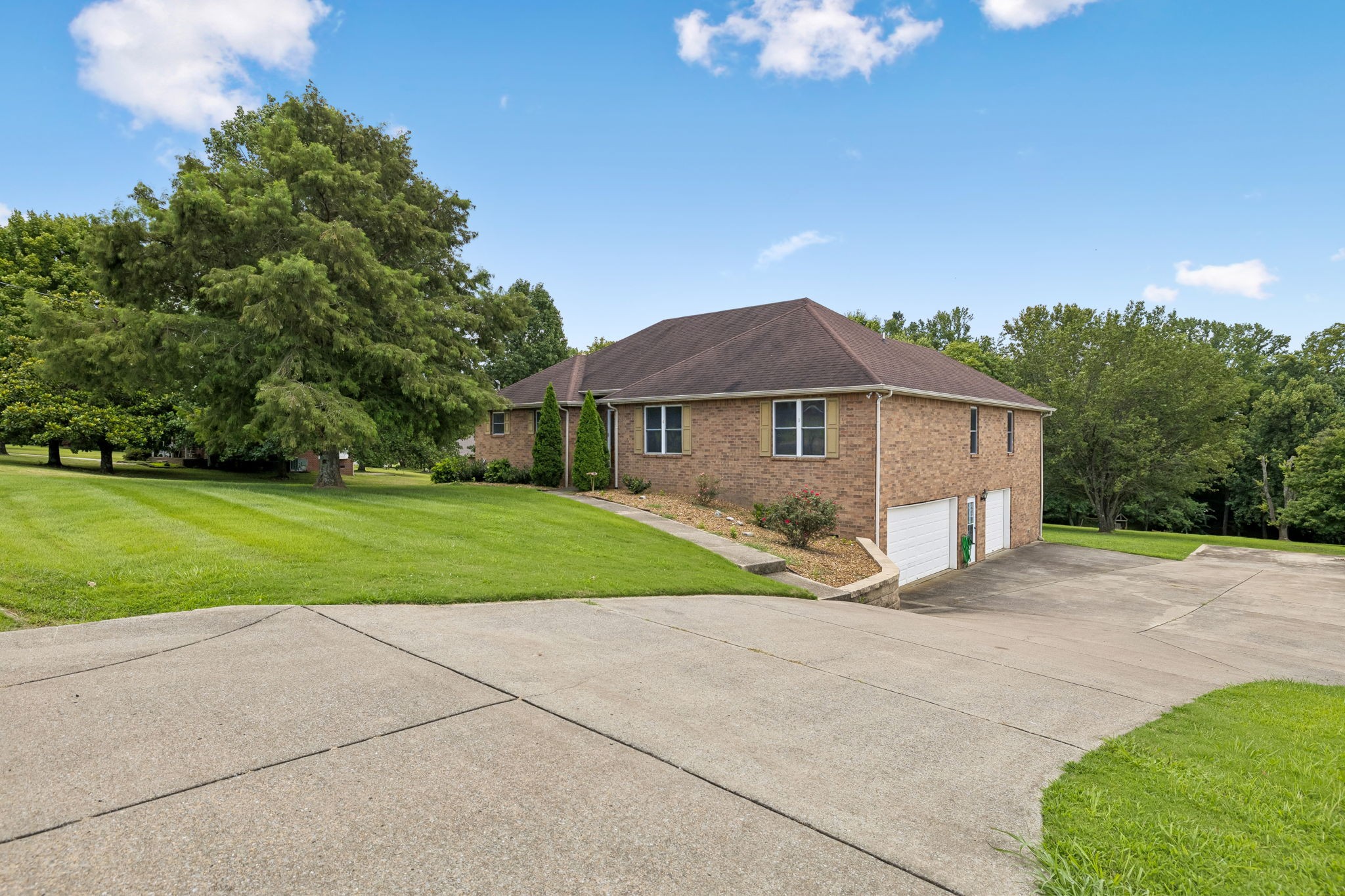 Photo 1 of Single family home for sale at 1517 Anthony Way, Mount Juliet, TN 37122 | MLS# 3295009 | Listing updated on 2026-09-21