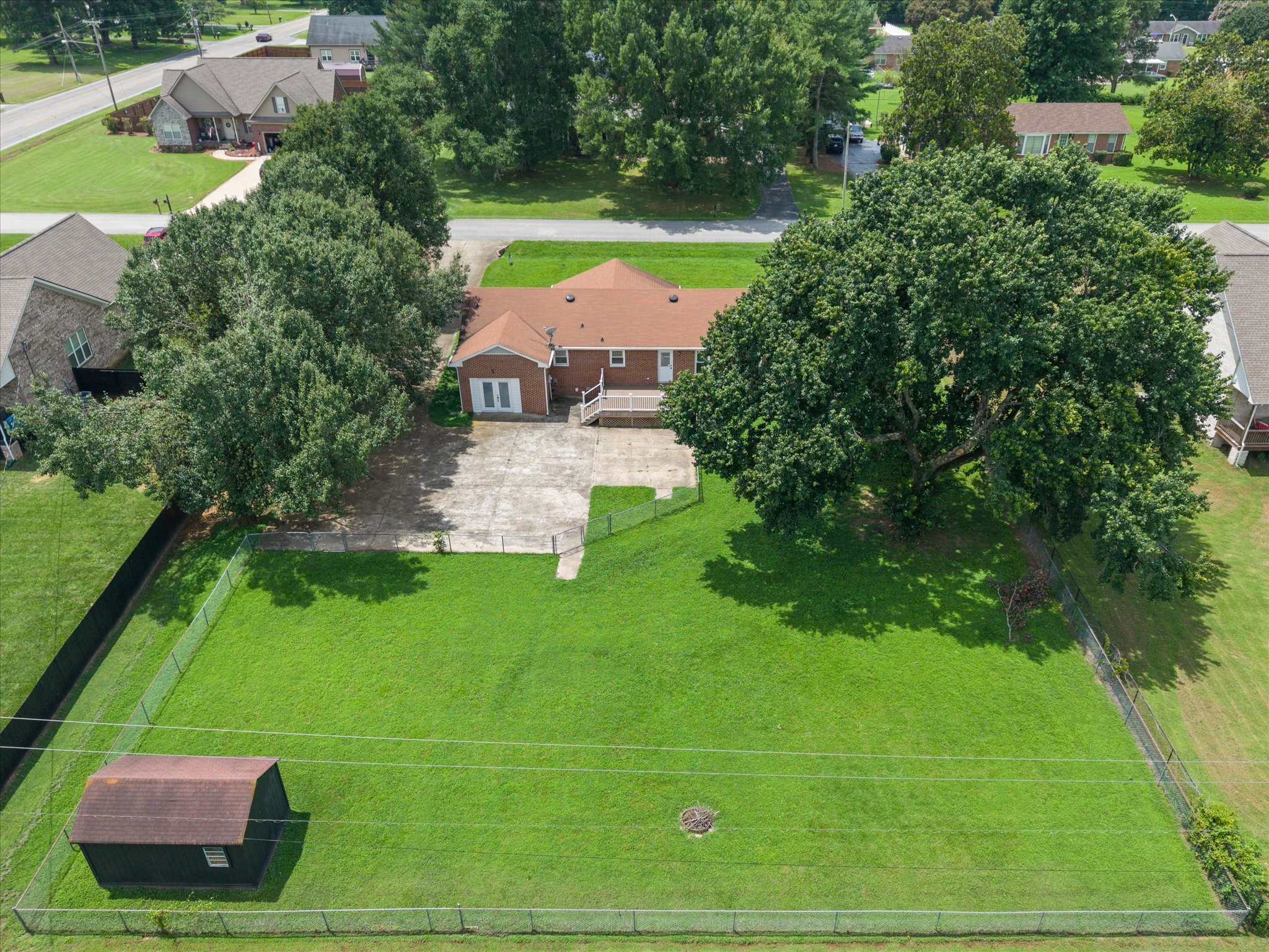 Single family home for sale at 704 Redwood Cir, Columbia, TN 38401 | MLS# 3304313