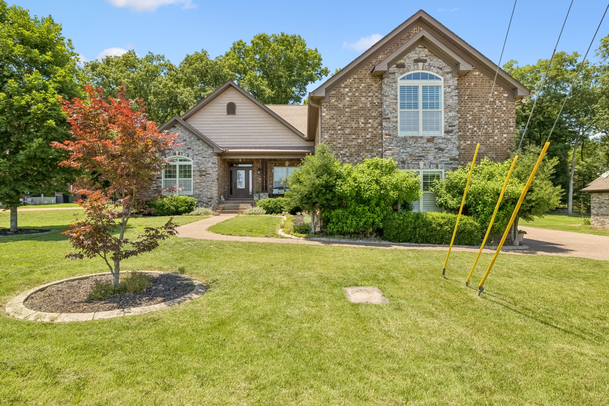 Photo 1 of Single family home for sale at 818 Tall Oak Trl, Mount Juliet, TN 37122 | MLS# 3499783 | Listing updated on 2026-10-24