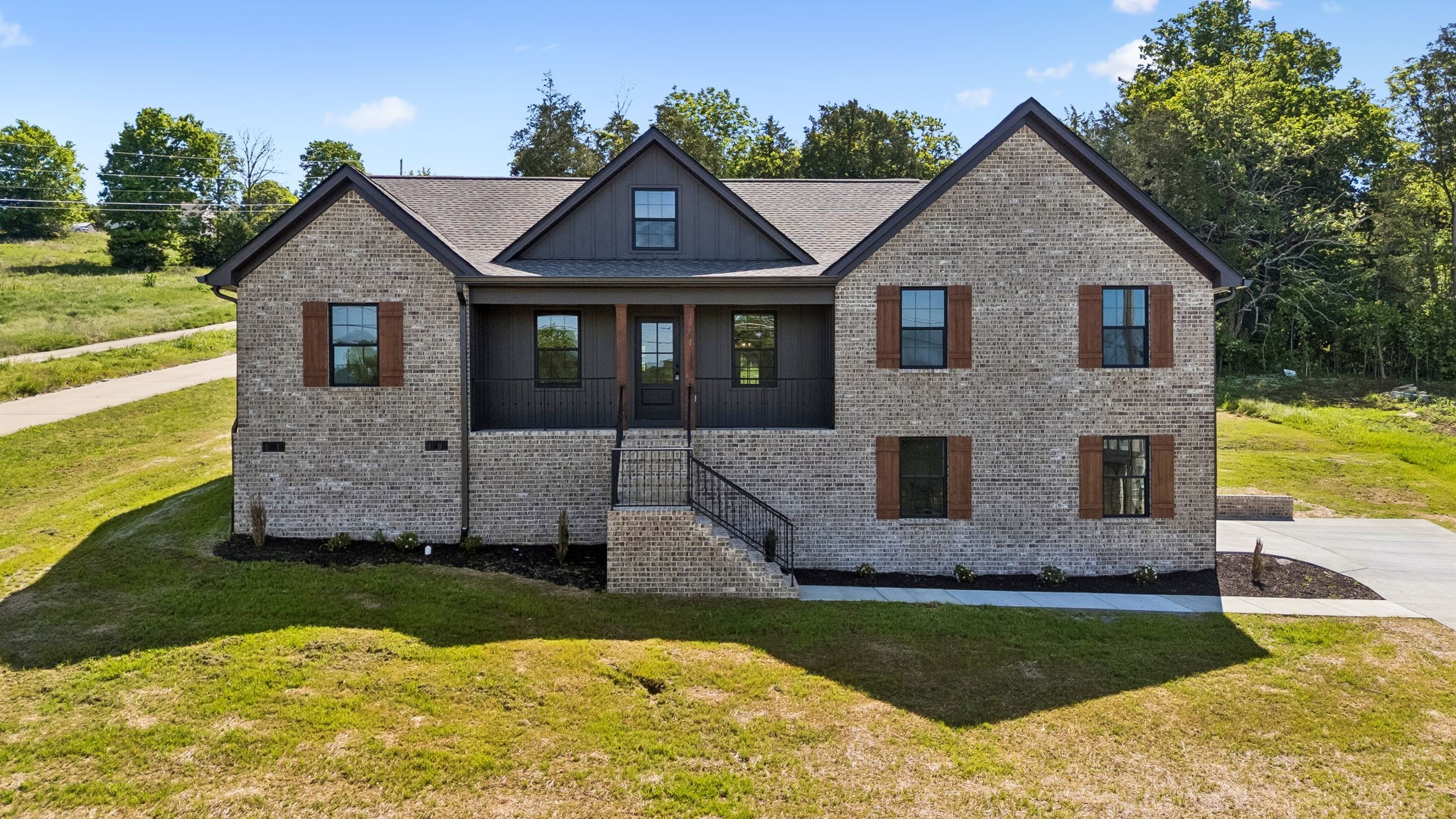 Photo 3 of Single family home for sale at 475 Bridle Path, Hartsville, TN 37074 | MLS# 3527532 | Listing updated on 2026-09-25