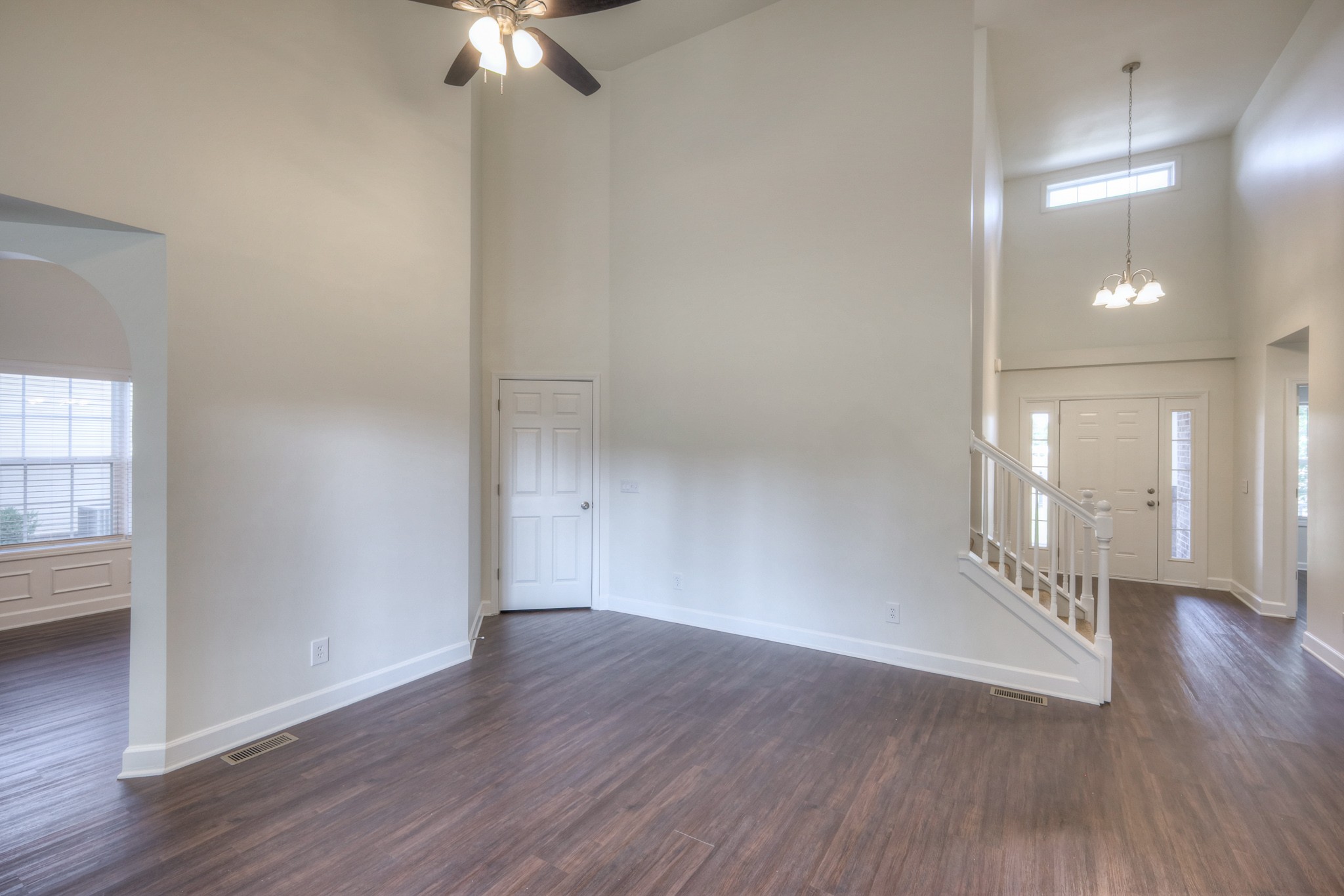 Photo 4 of Single family home for sale at 1105 Clay Ct, Murfreesboro, TN 37128 | MLS# 3598997 | Listing updated on 2026-09-24