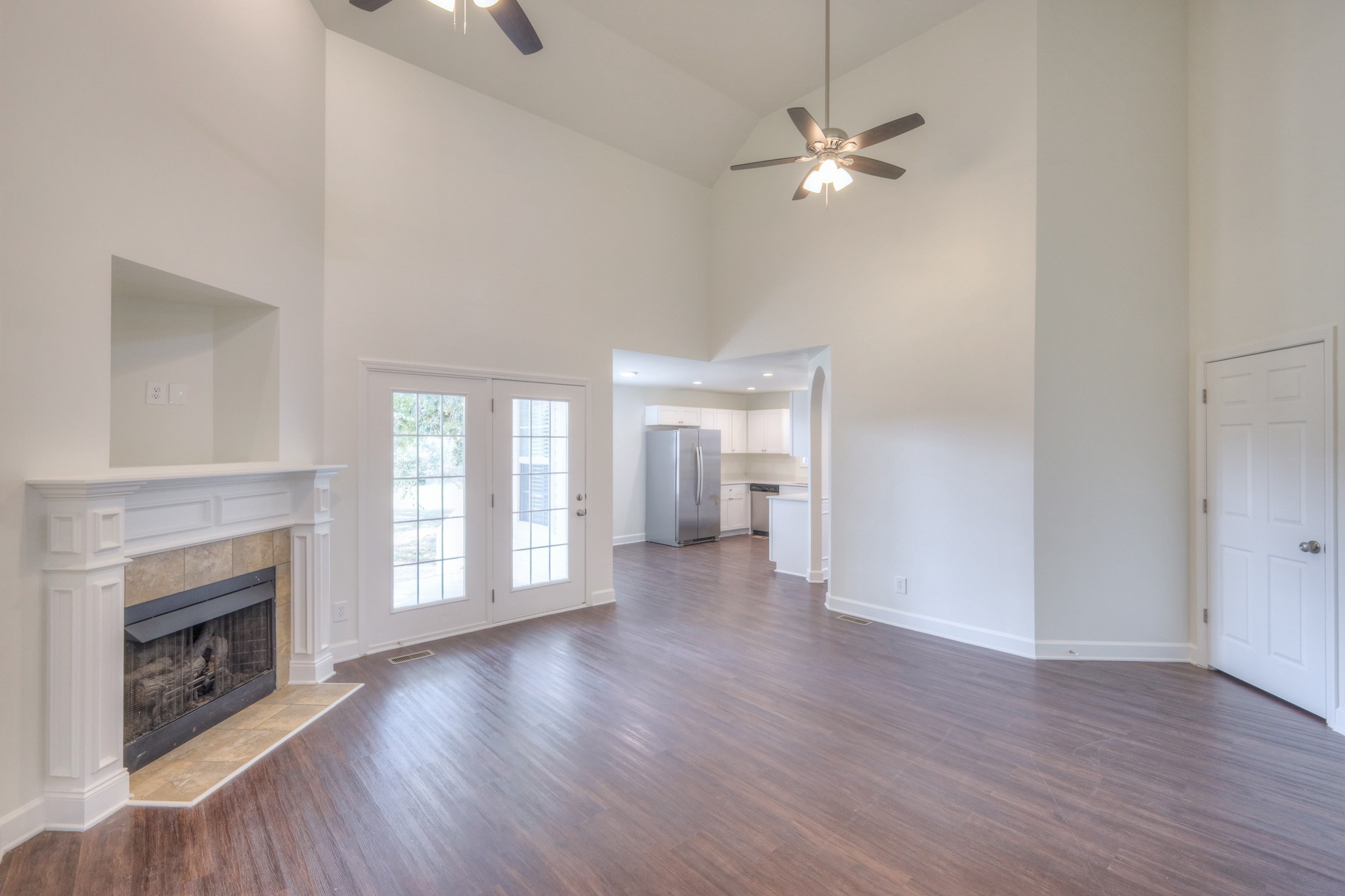 Photo 2 of Single family home for sale at 1105 Clay Ct, Murfreesboro, TN 37128 | MLS# 3598997 | Listing updated on 2026-09-24