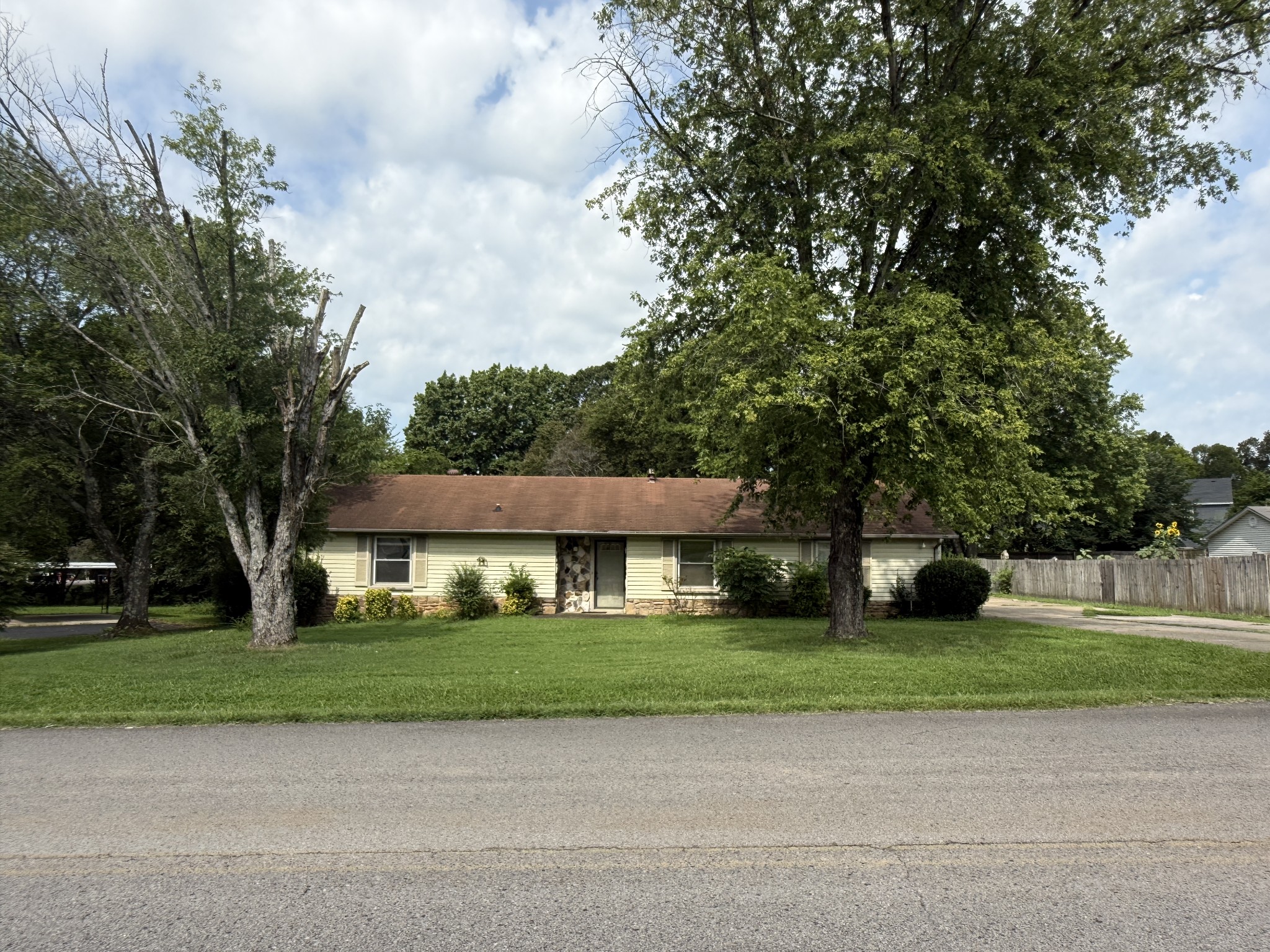 Photo 1 of Single family home for sale at 317 Pioneer Dr, Smyrna, TN 37167 | MLS# 3526903 | Listing updated on 2026-09-21
