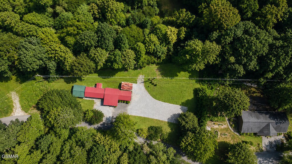 Photo 3 of Single family home for sale at 4129 Manis Hollow Road, Gatlinburg, TN 37738 | MLS# 3527561 | Listing updated on 2026-09-21