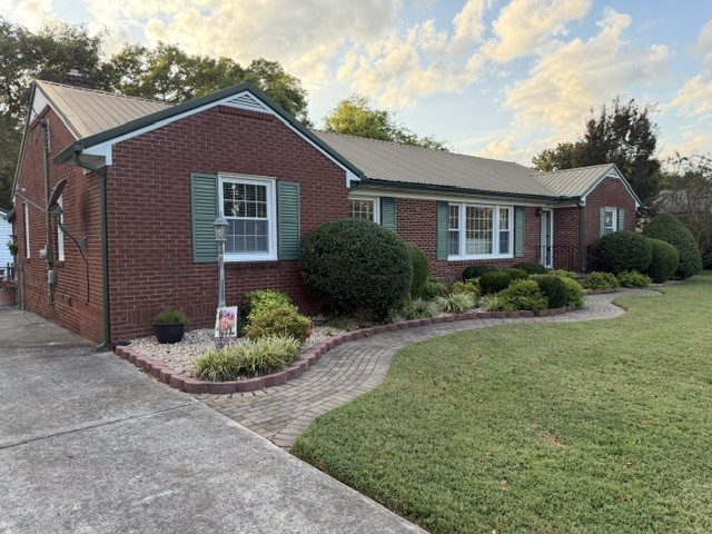 Photo 1 of Single family home for sale at 1110 Lindell Blvd, Shelbyville, TN 37160 | MLS# 3528743 | Listing updated on 2026-09-24