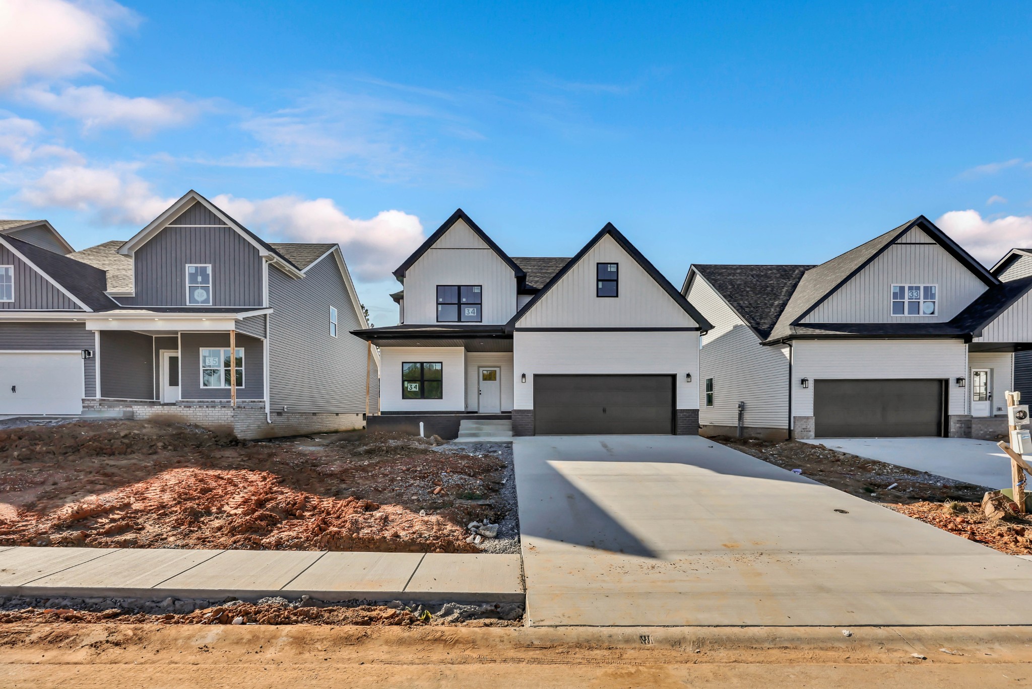 Photo 1 of Single family home for sale at 337 Wesson Dr, Clarksville, TN 37043 | MLS# 3531636 | Listing updated on 2026-10-23
