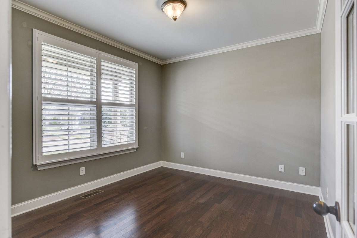 Photo 3 of Single family home for sale at 318 Tippecanoe Dr, Franklin, TN 37067 | MLS# 3545096 | Listing updated on 2026-09-21